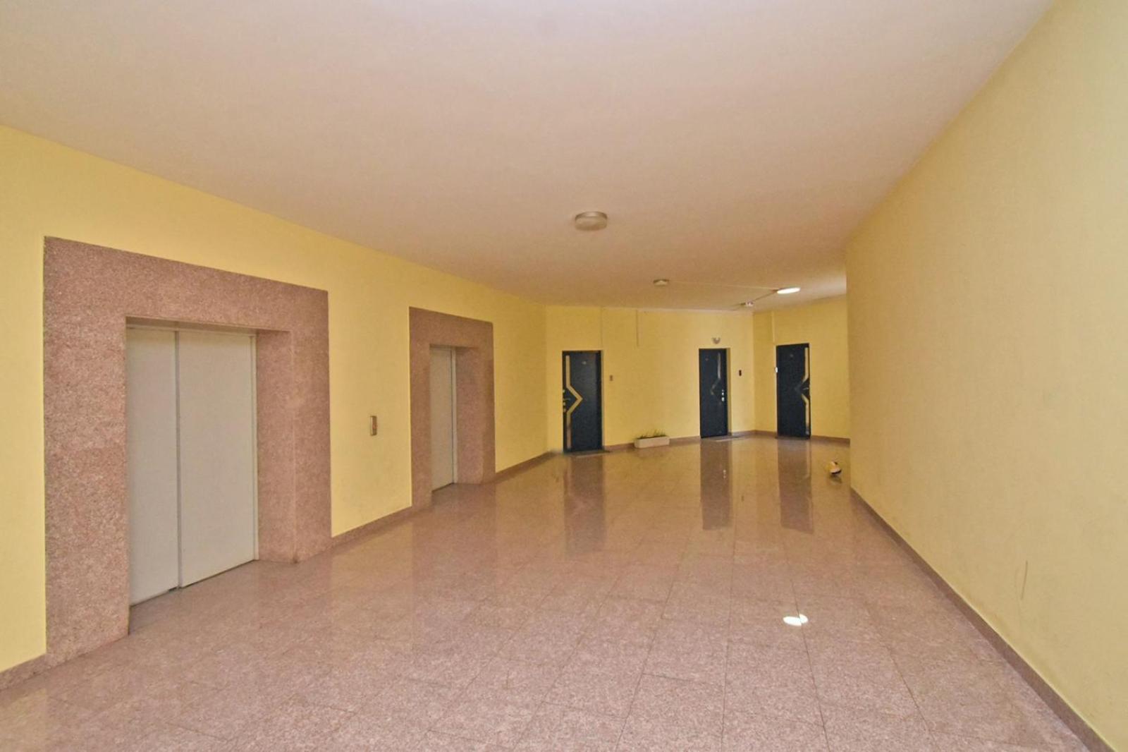 Northern Avenue , 2 bedrooms Beautiful, Spacious apartment HH777