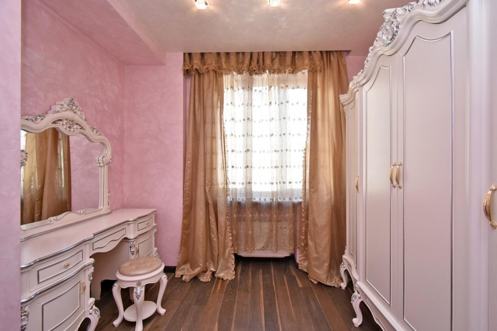 Northern Avenue , 2 bedrooms Beautiful, Spacious apartment HH777