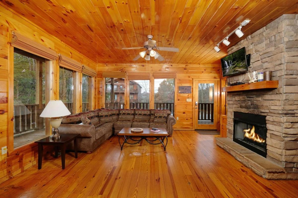 Elk Lodge view 3