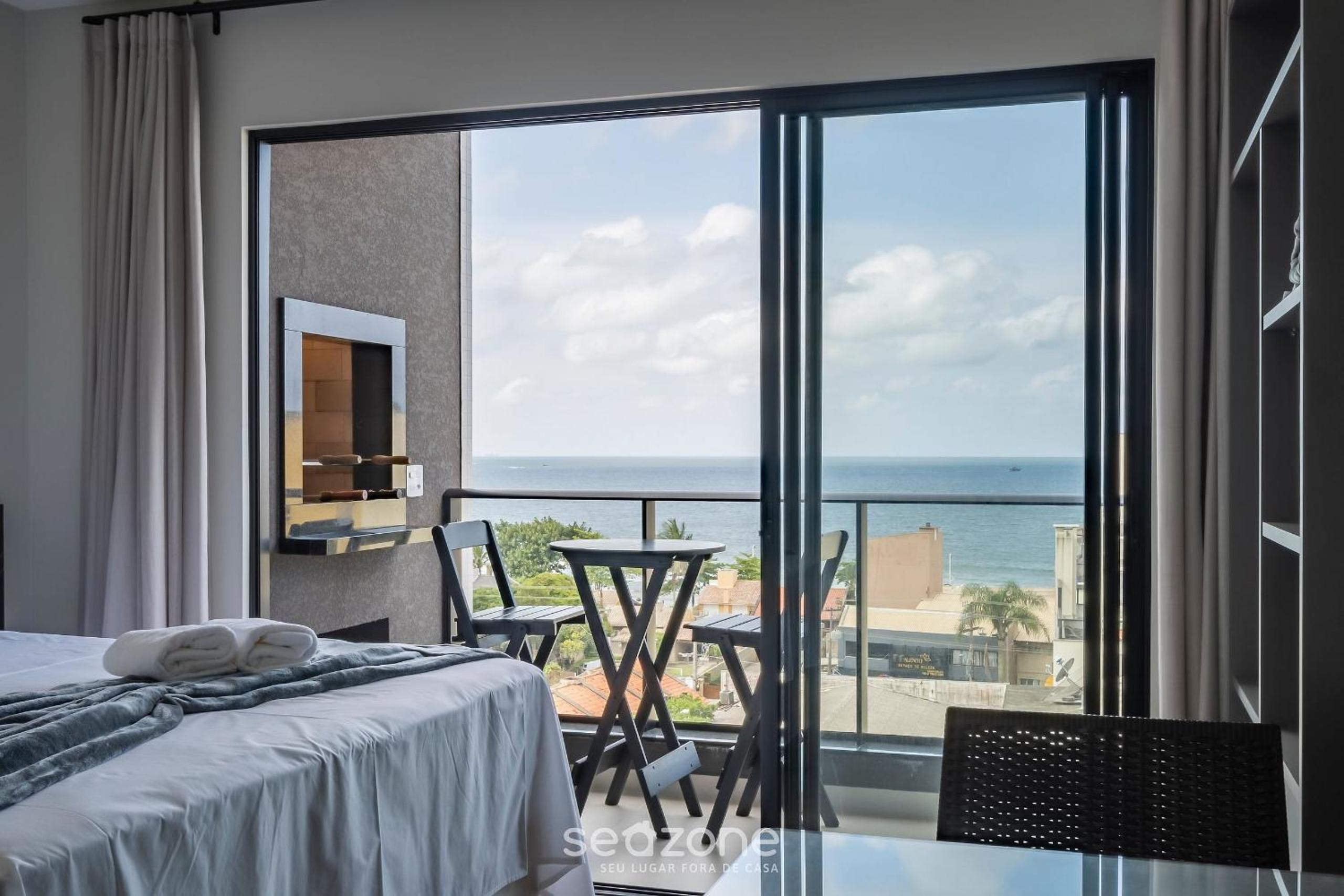 VFR - Studios close to Bombas beach