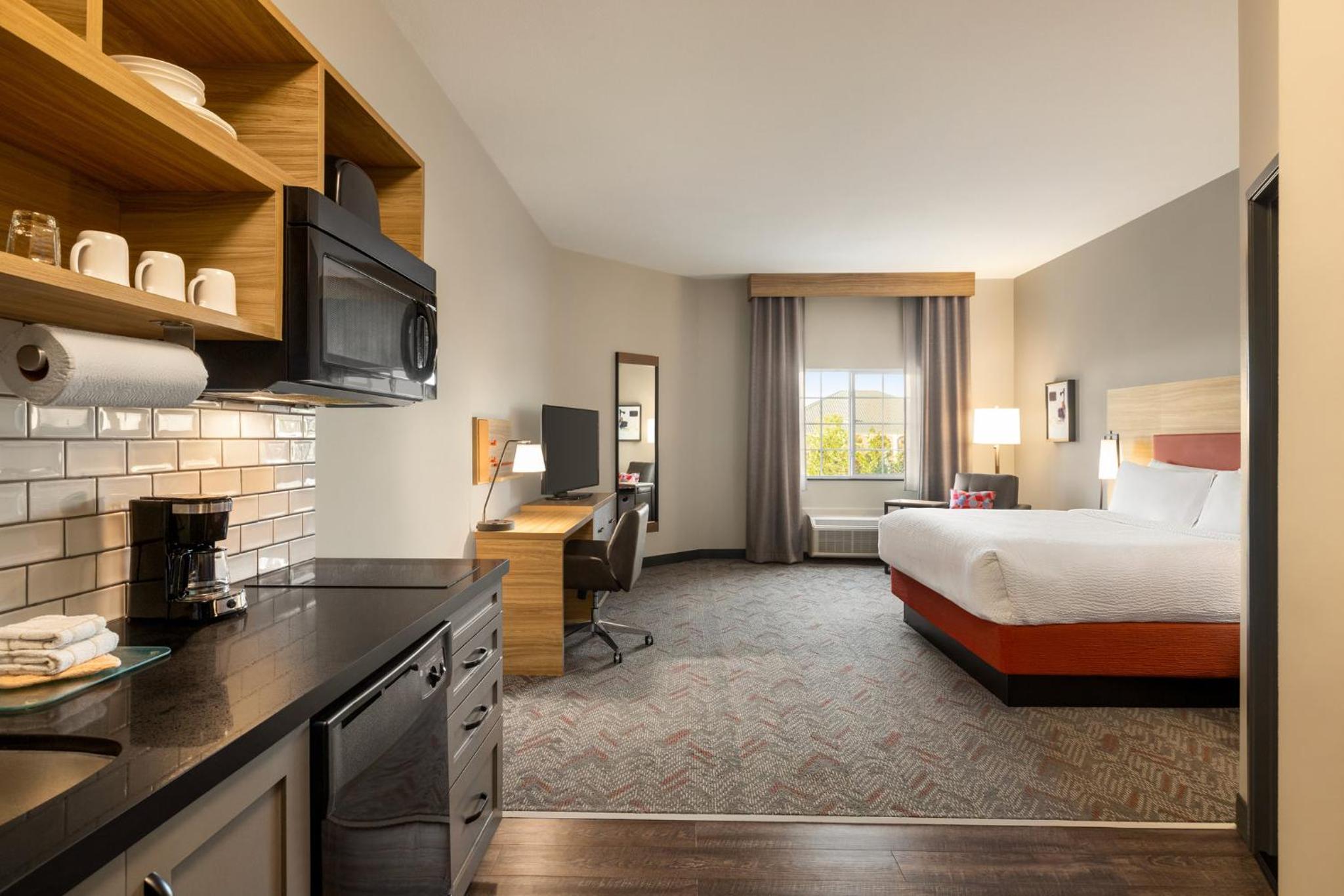 Mount Pleasant Vacations - Candlewood Suites Mount Pleasant, an IHG Hotel - Property Image 42
