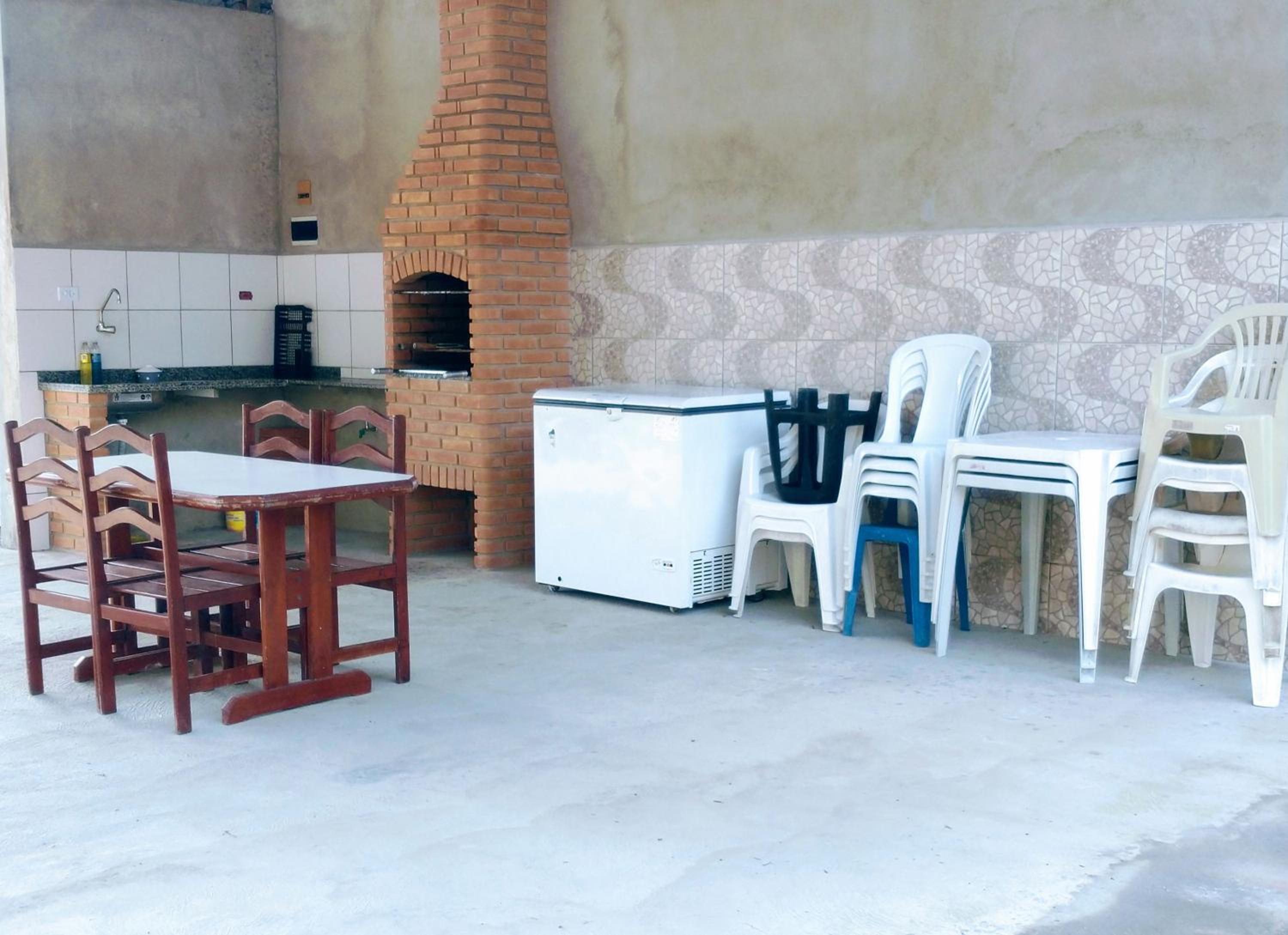 Chácara com piscina em Itanhaém