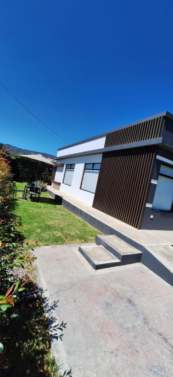 Meraki Apartaestudios