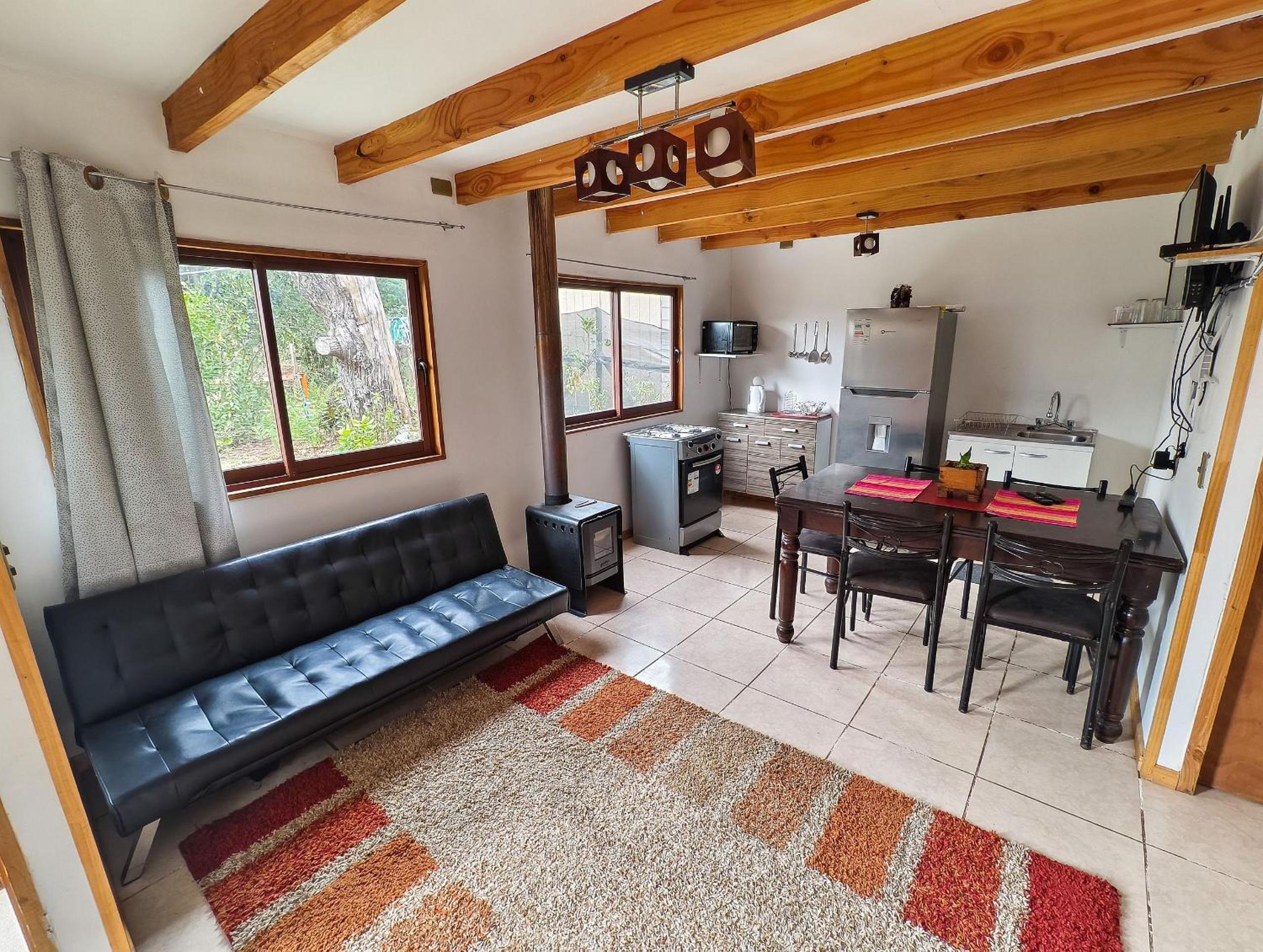 Cabaña para 6 con juegos - La Casona Pucón