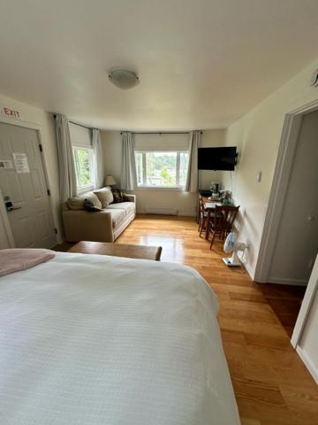 Silva Bay View BnB