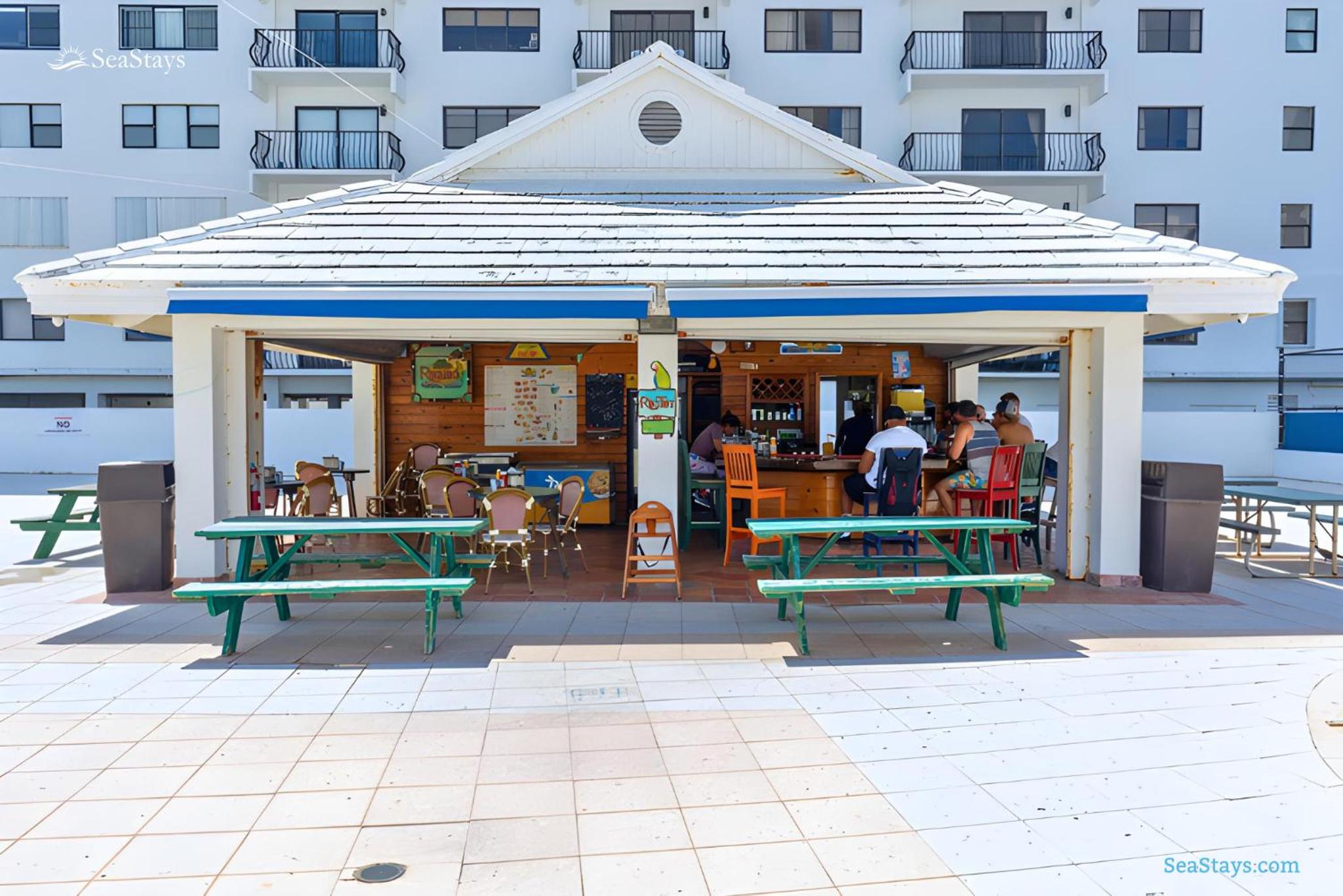 SeaStays-Miami Beach Apartments
