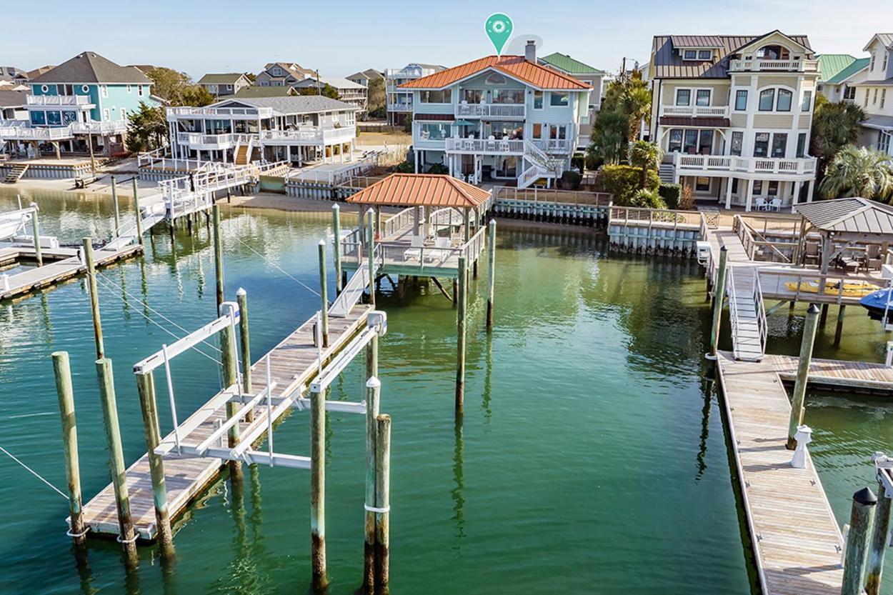 Sea Dog Retreat by Sea Scape Properties