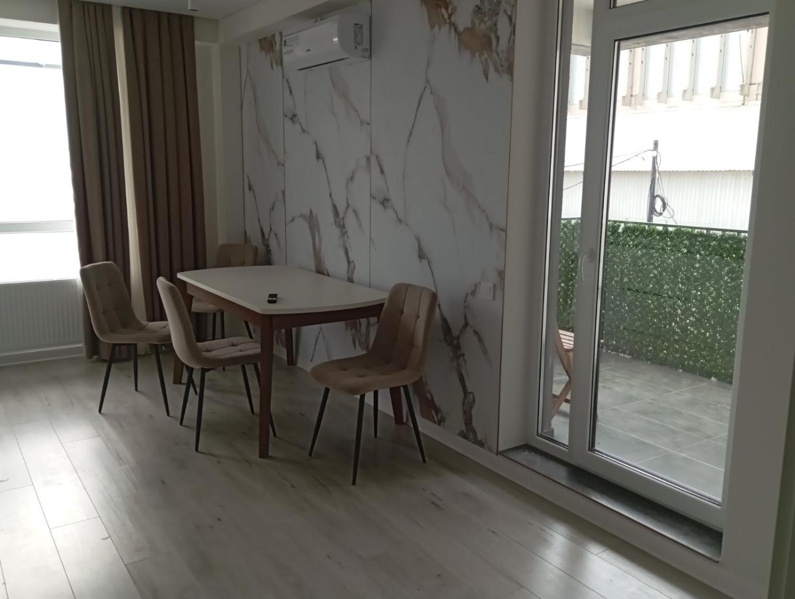 Apartament in apropierea de PortMall si Chisinau Arena view 3