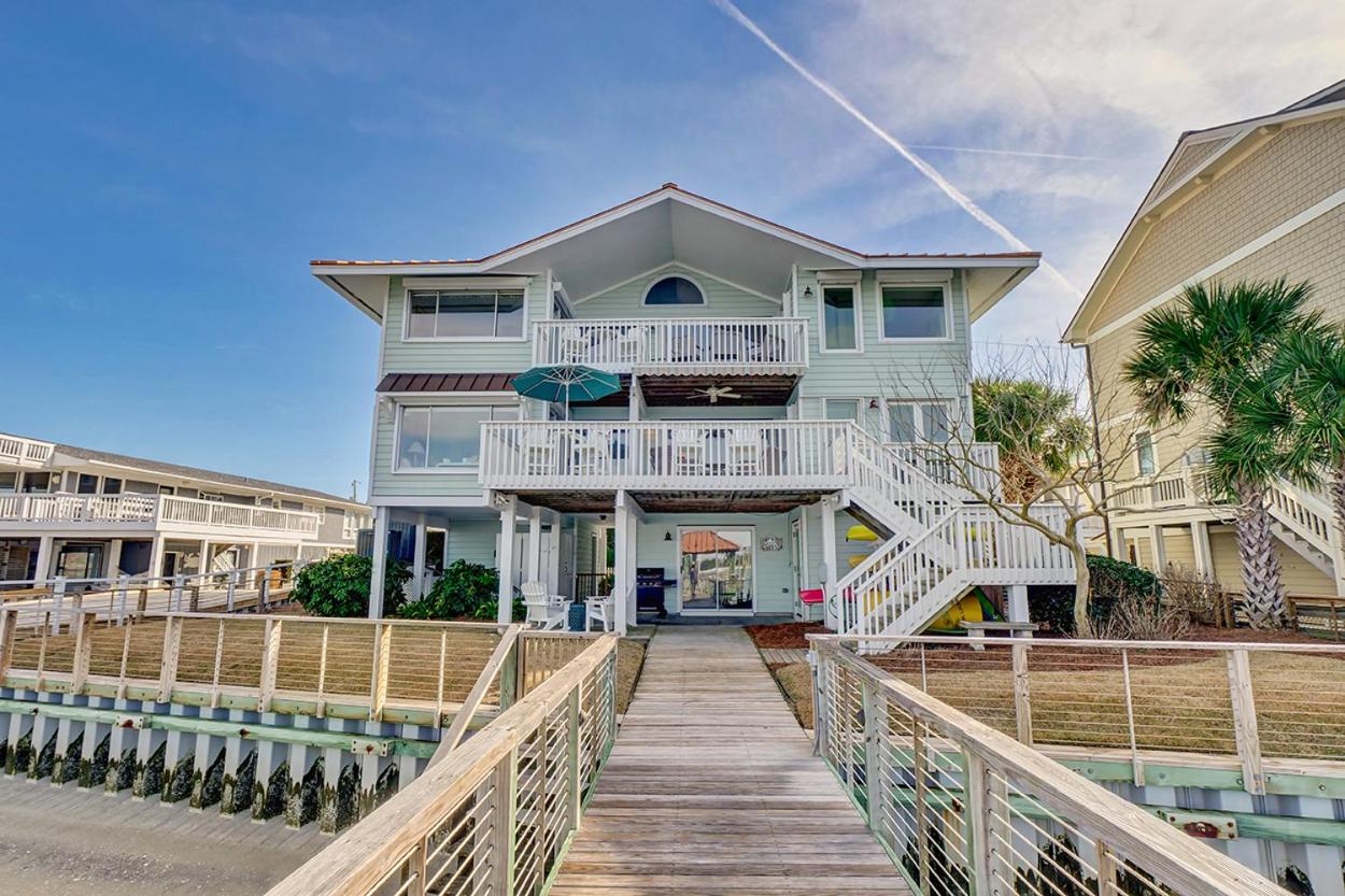 Sea Dog Retreat by Sea Scape Properties
