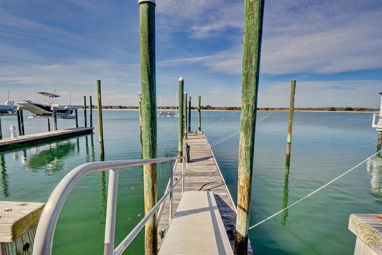 Sea Dog Retreat by Sea Scape Properties