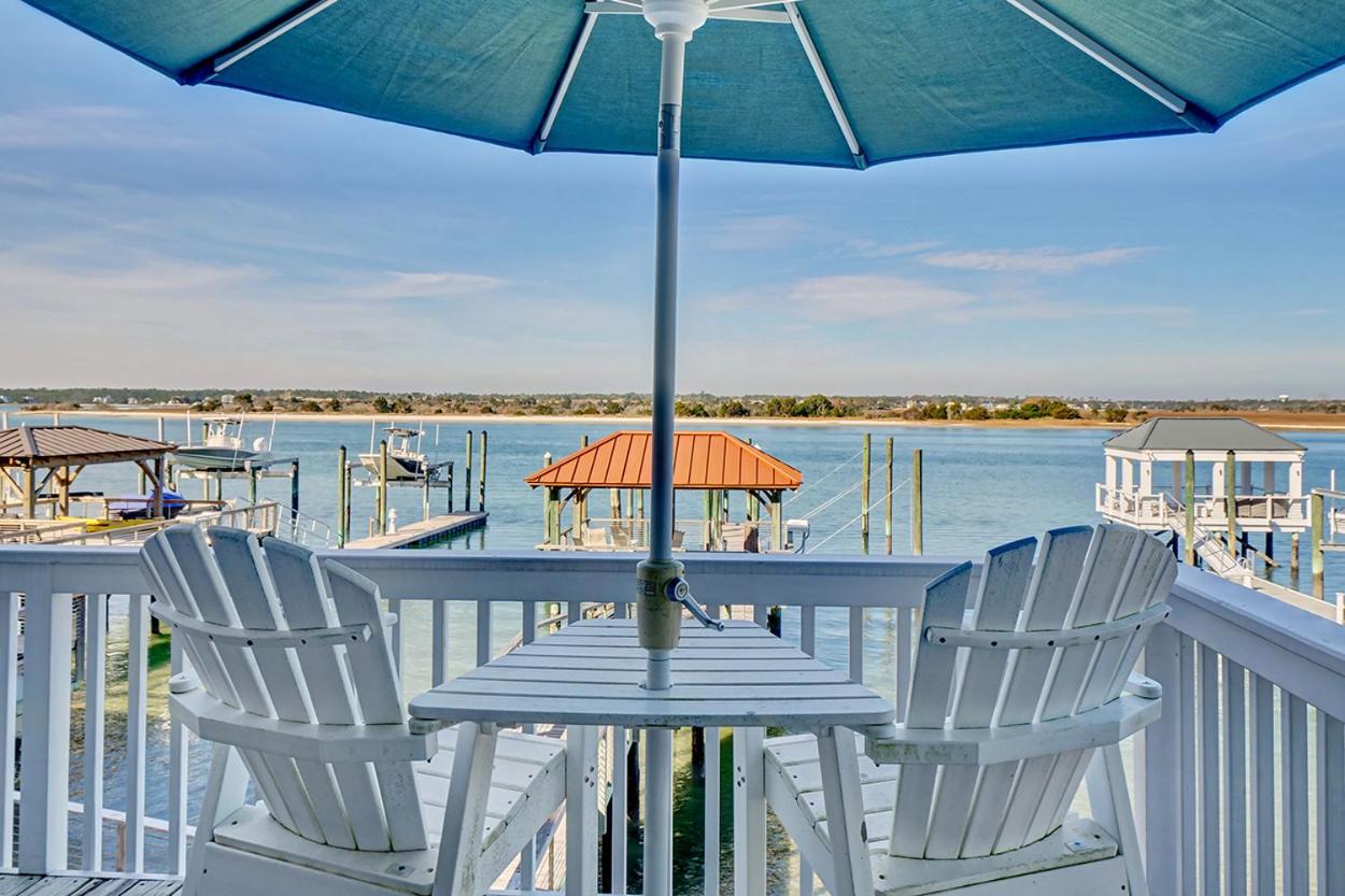 Sea Dog Retreat by Sea Scape Properties