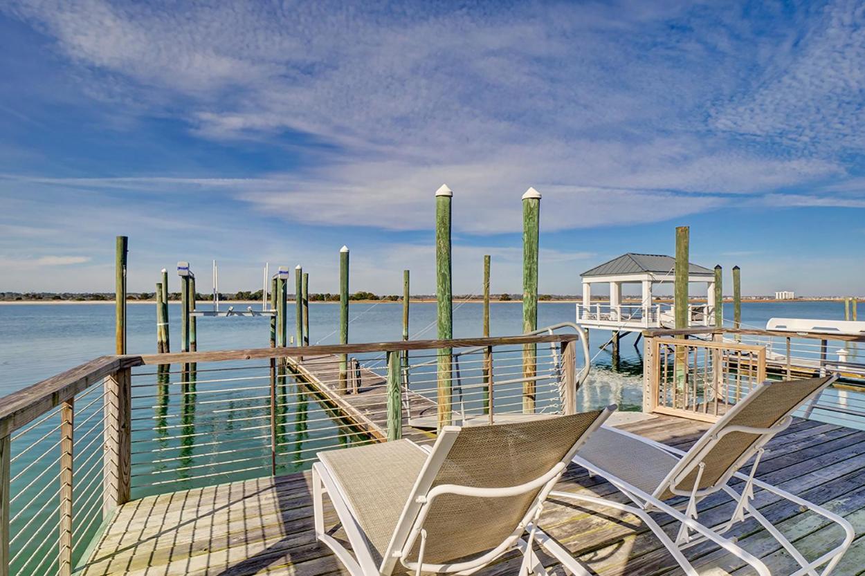 Sea Dog Retreat by Sea Scape Properties