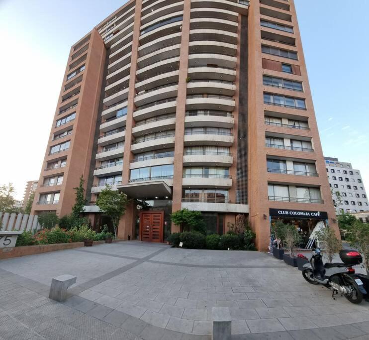 Acogedor Departamento 2D2B cerca del Metro Manuel Montt en Providencia