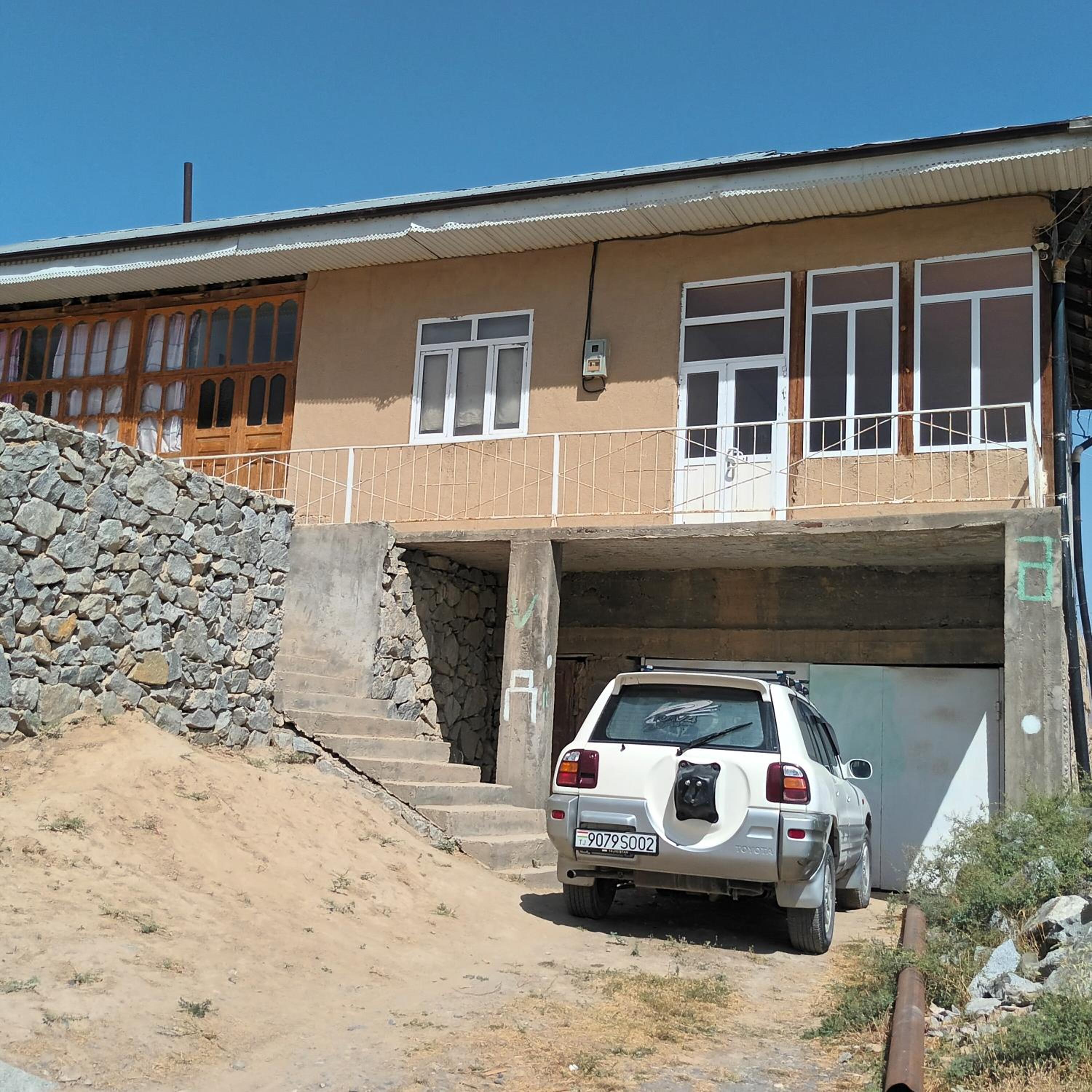 GetHouse Zohirshoh