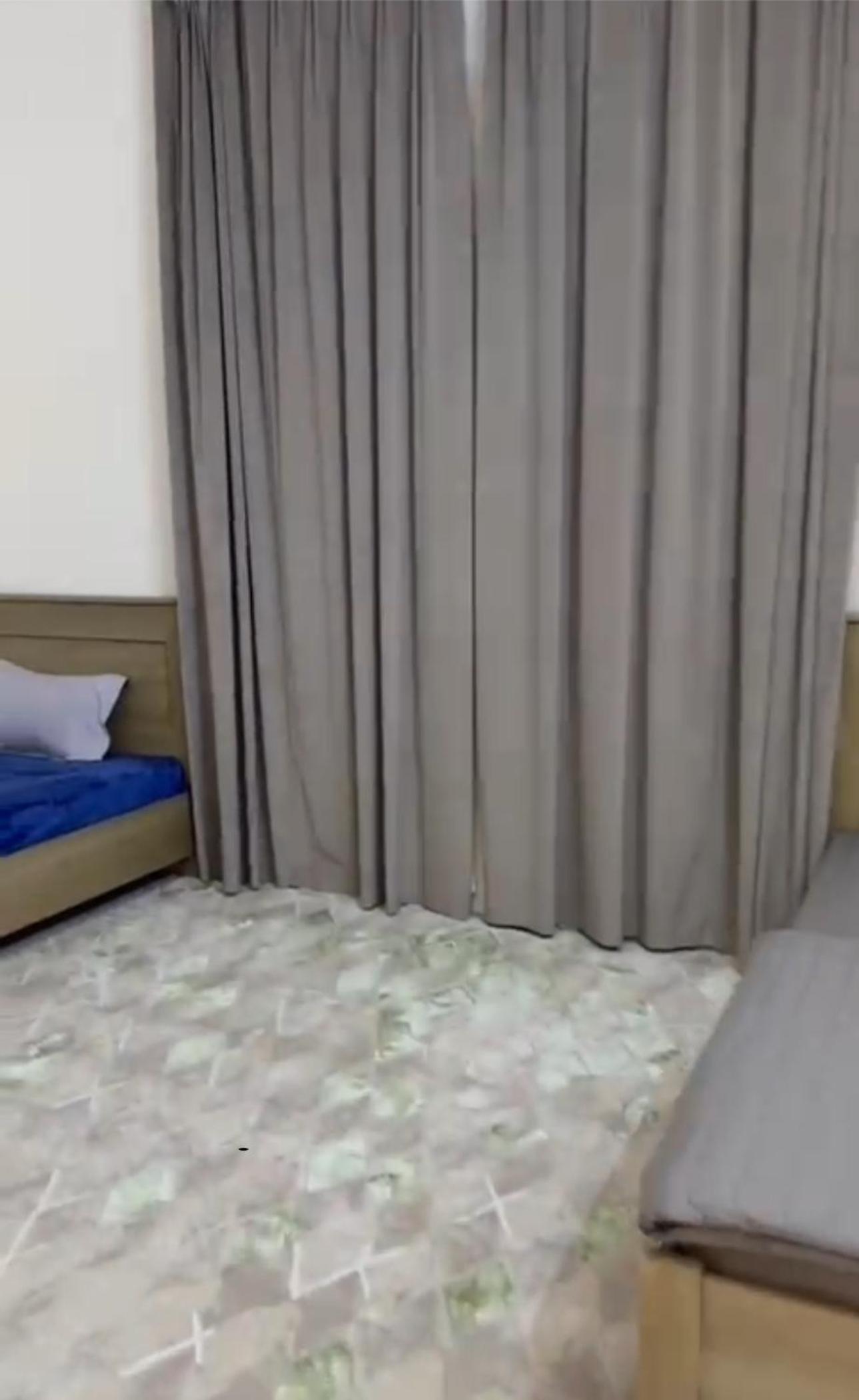 GUEST HOUSEs OYSTERS