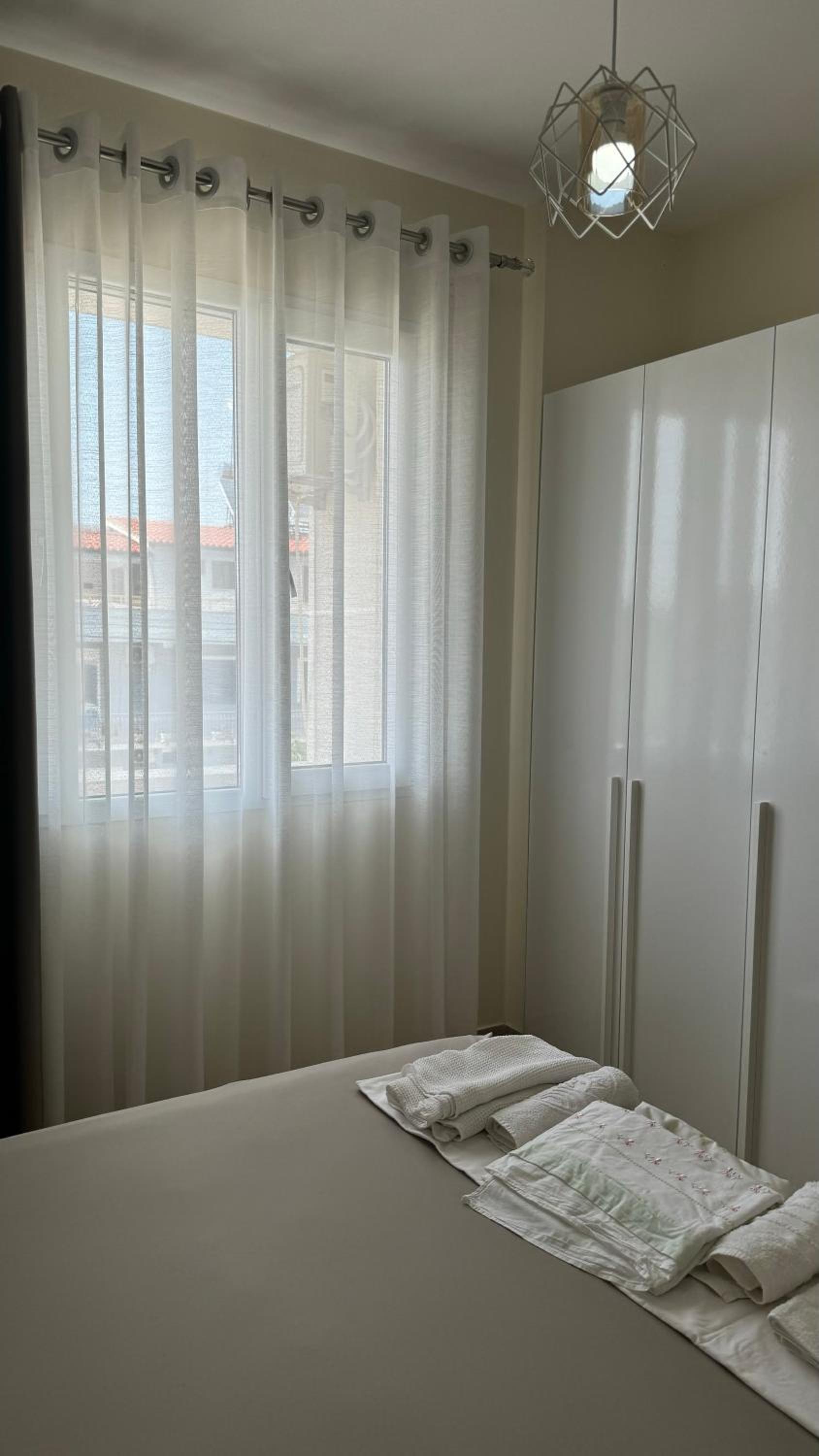 Apartament Todhe - Gjiri Lalezit 500m from the beach