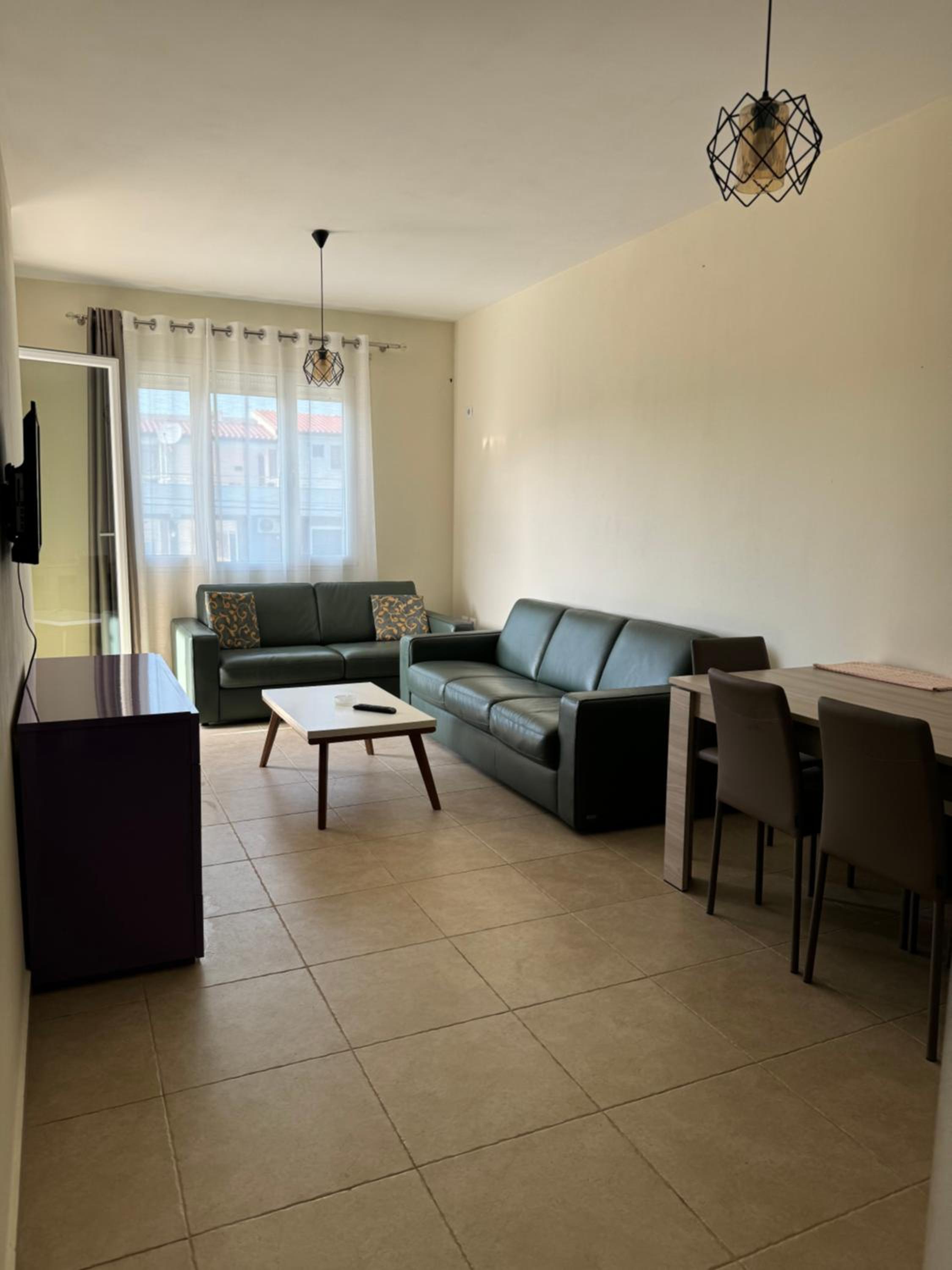 Apartament Todhe - Gjiri Lalezit 500m from the beach