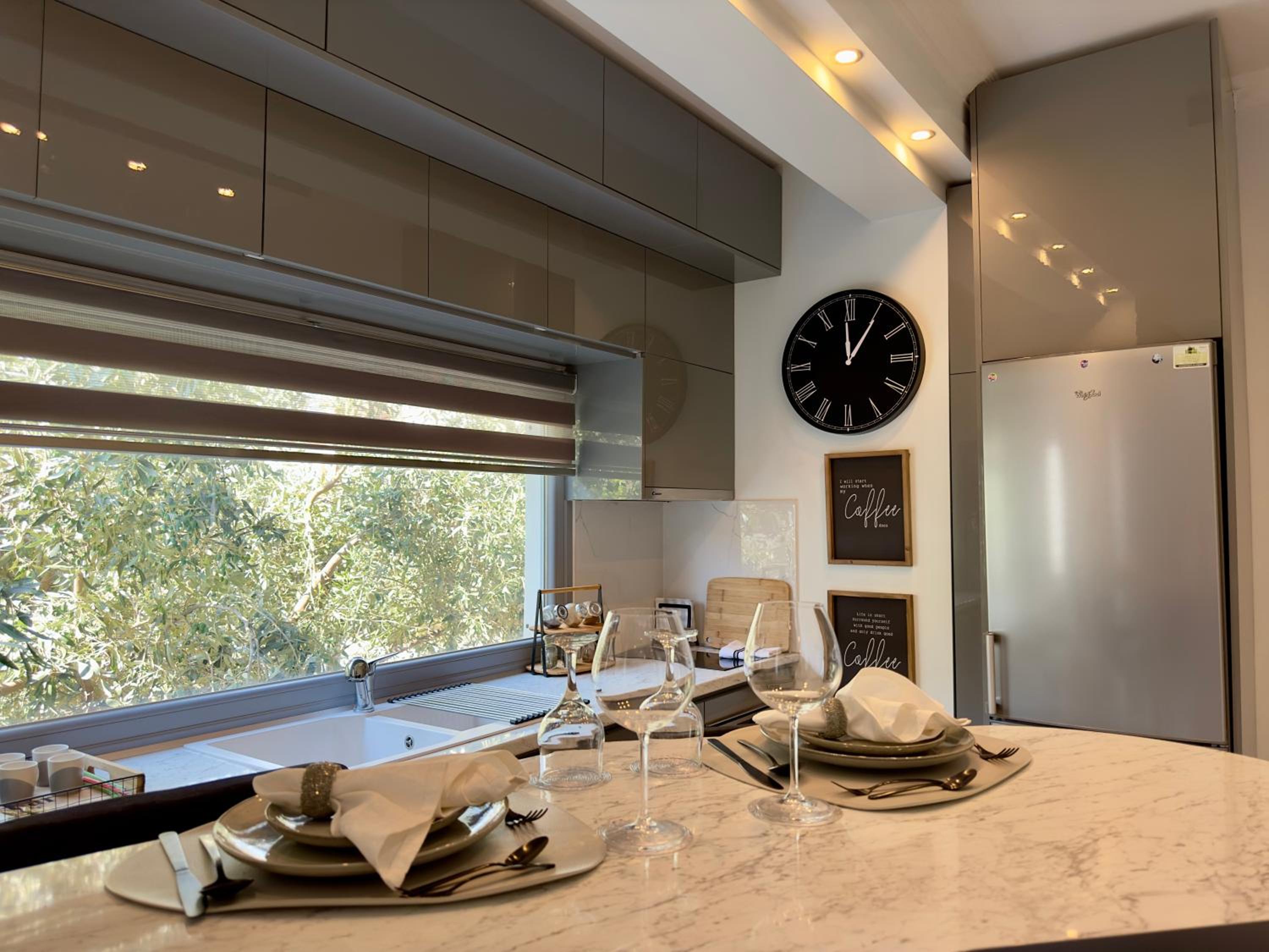 Thessaloniki Vacations - Luxurious Modern Home in Kalamaria by TT - Property Image 6