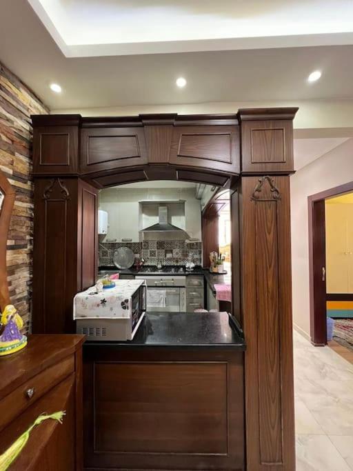 Spacious Apartment with Antique Furnishings & Views