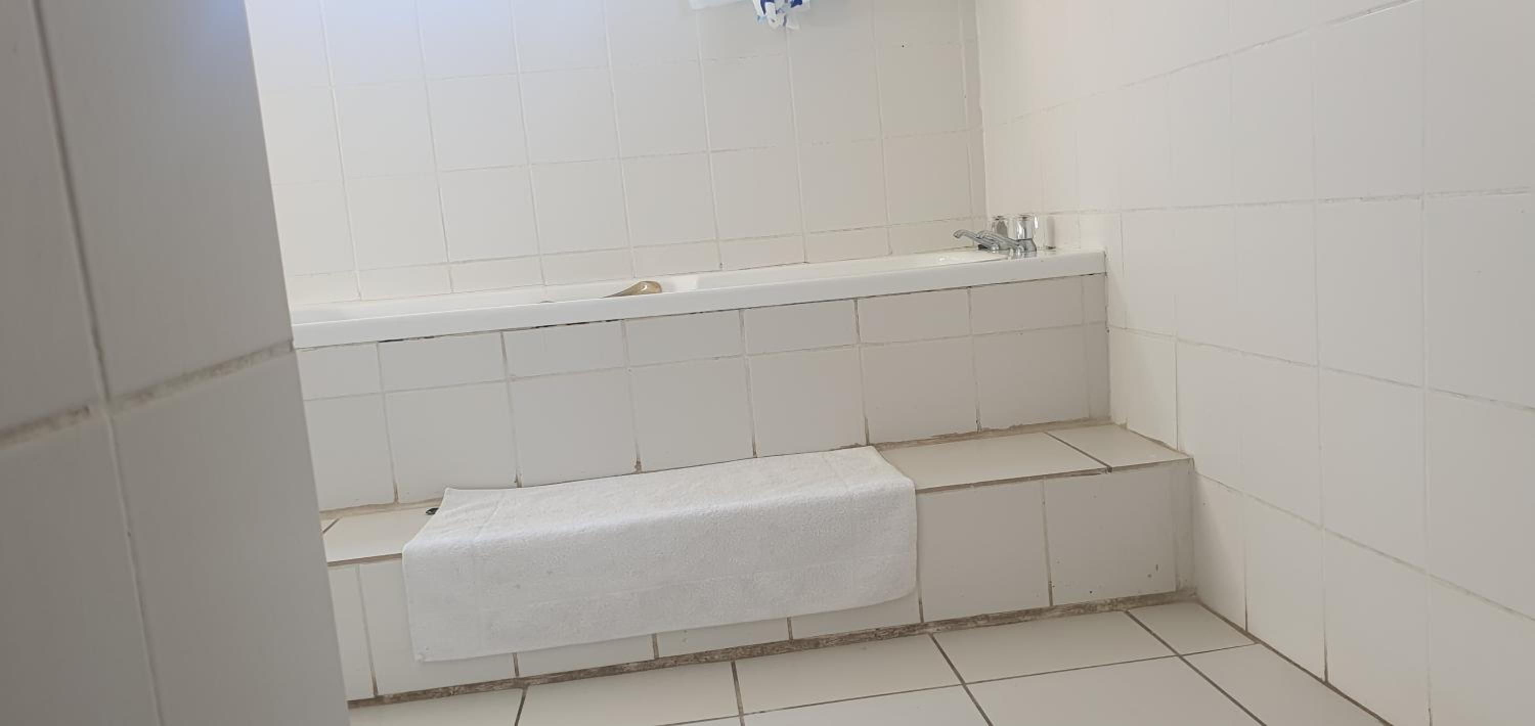 Vuyomat Guest House 1 view 4