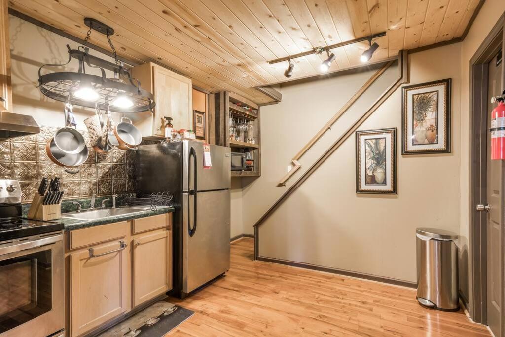Suburban Cottage