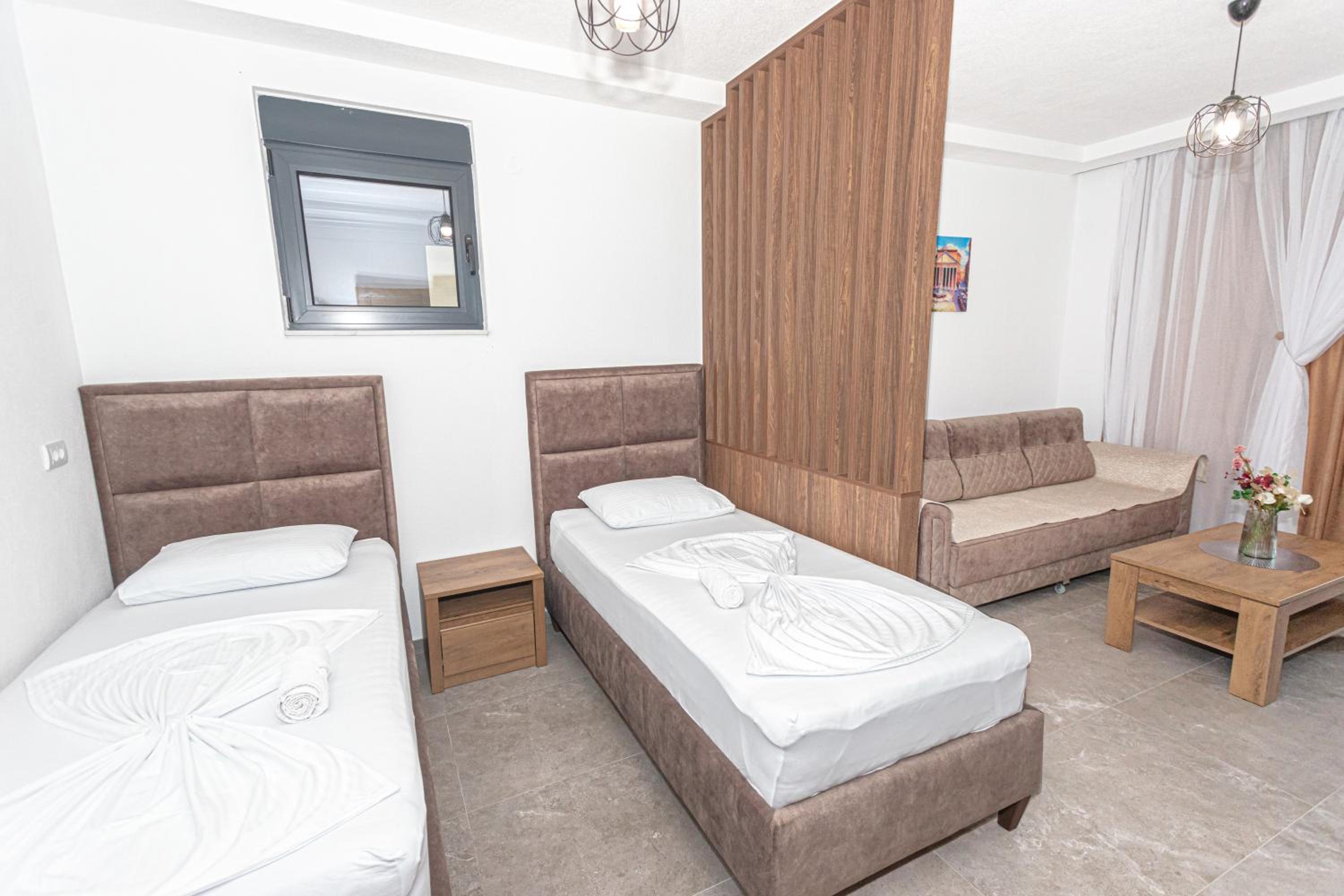 Bumax Apartments