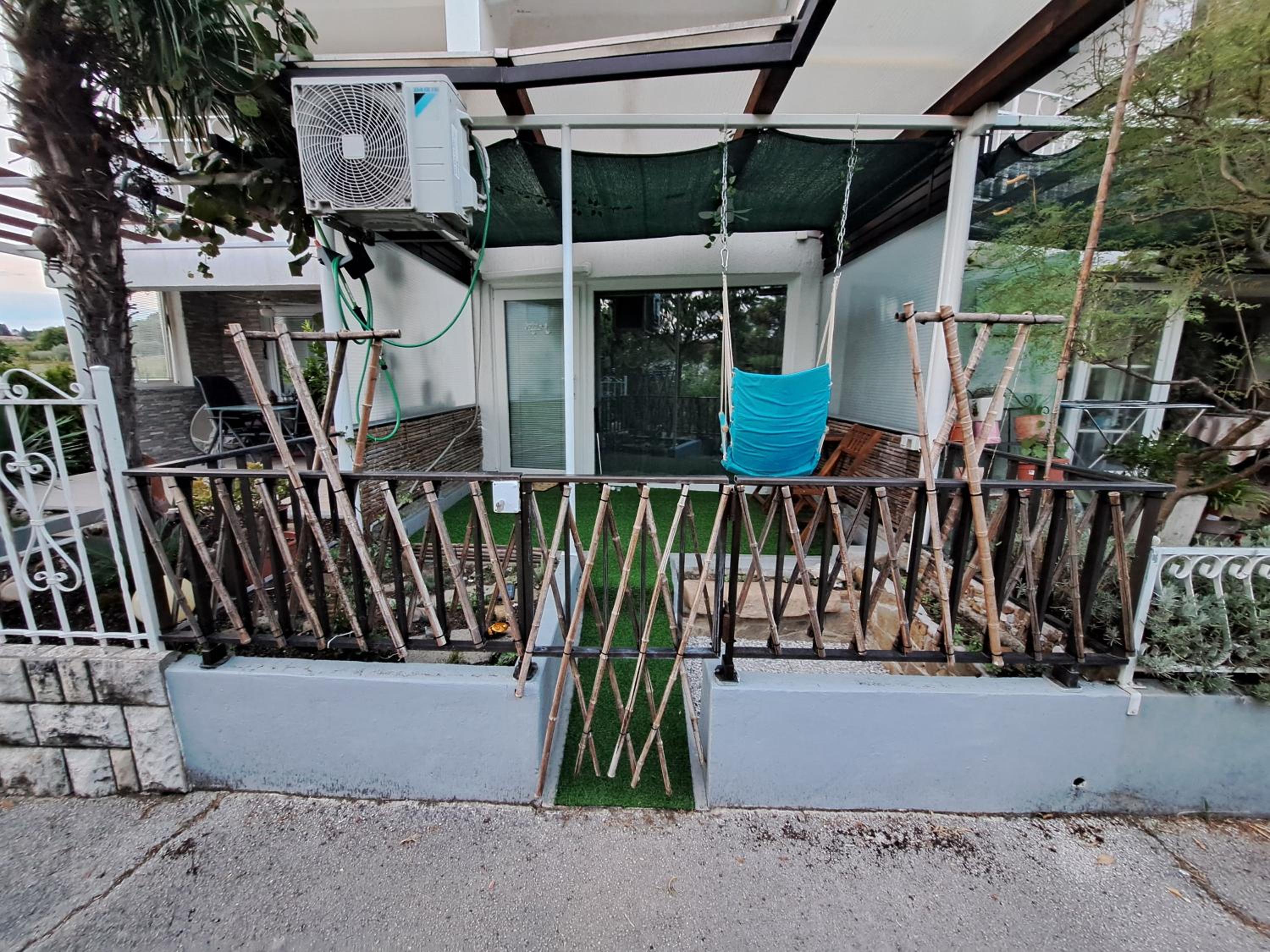Apartma Čebelica