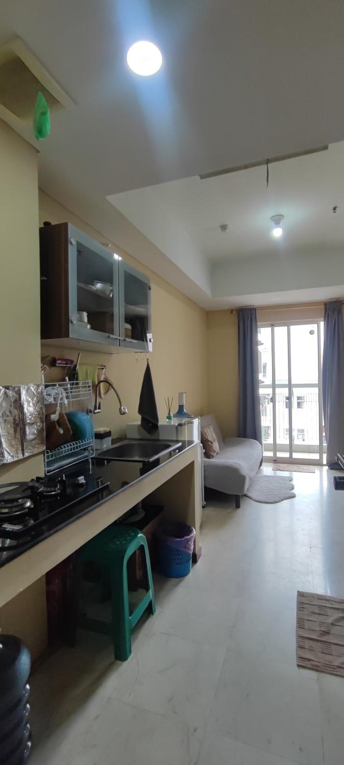 Royal Deluxe & Private Apartments - West Jakarta