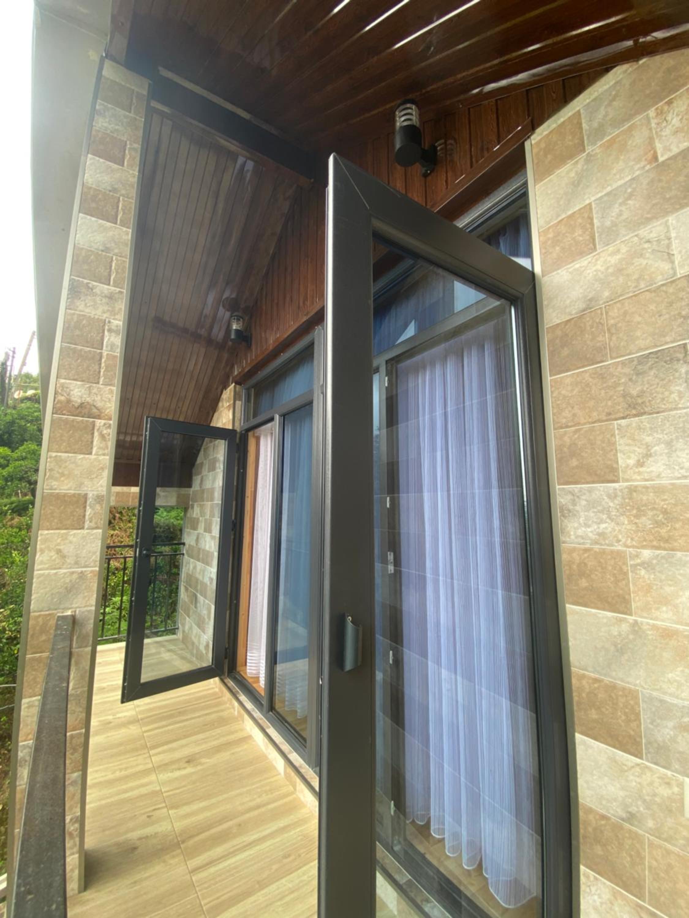 sunrice cottage gantiadi