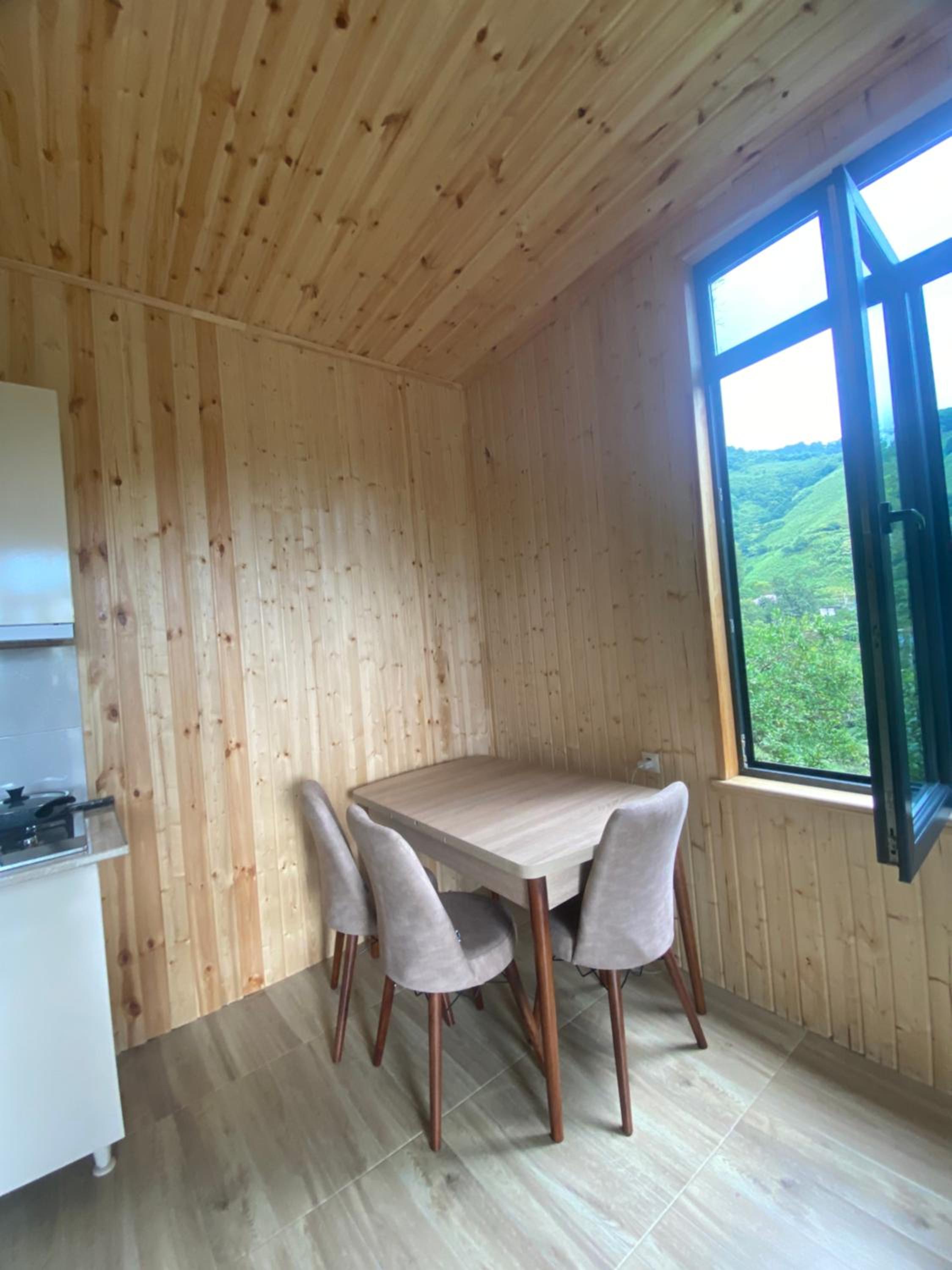 sunrice cottage gantiadi