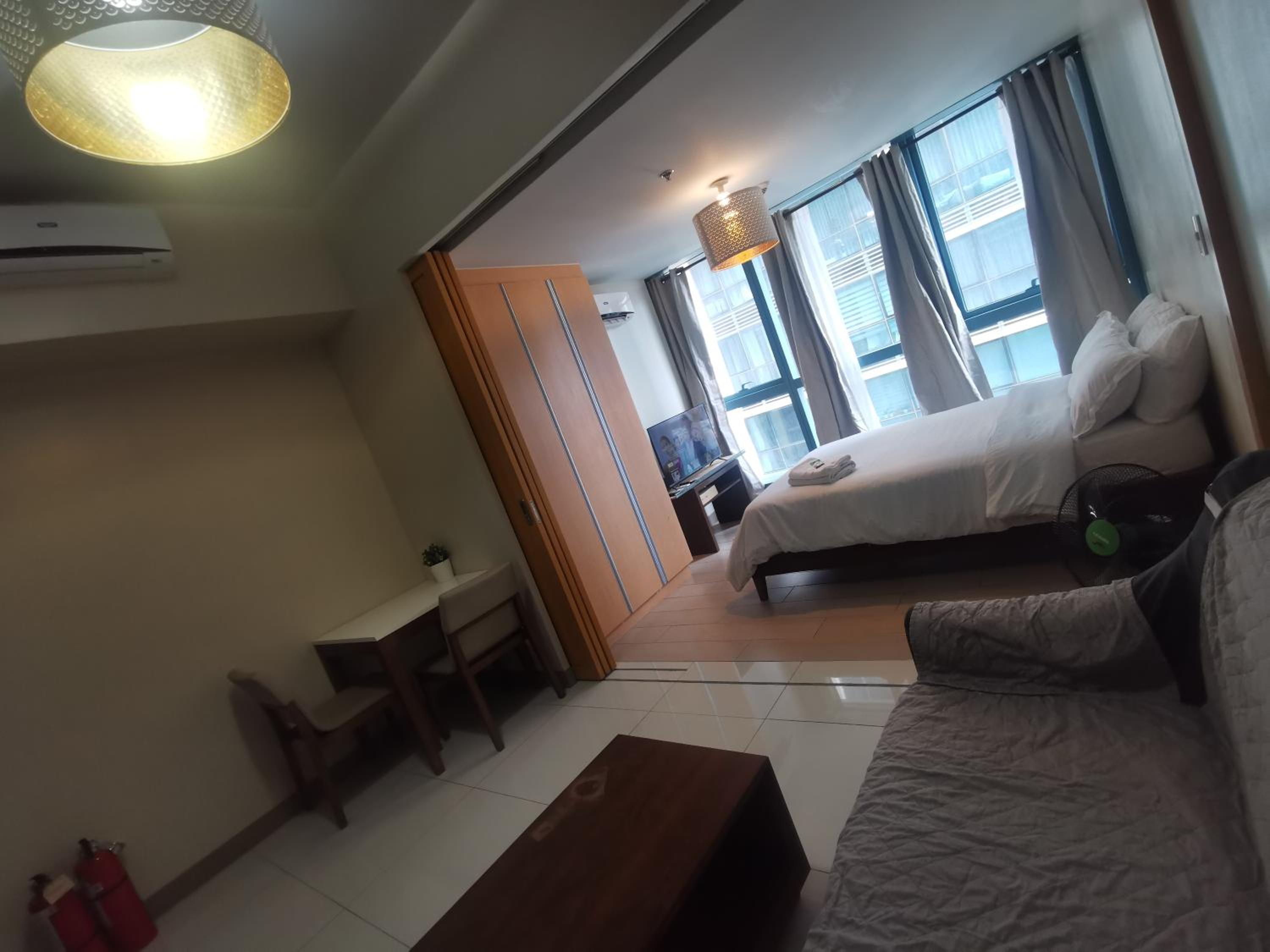 One Uptown Residence BGC One Bedroom