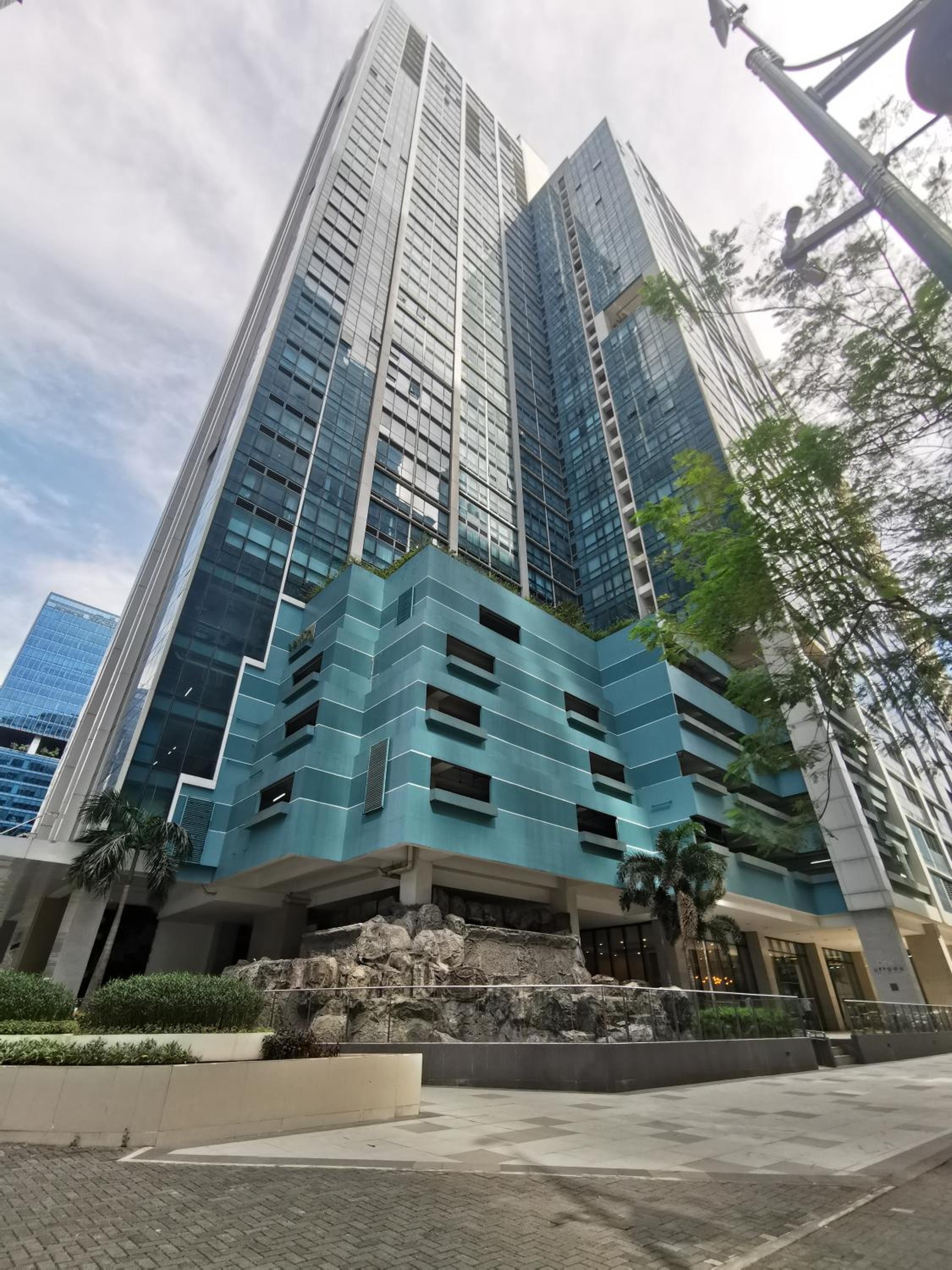 One Uptown Residence BGC One Bedroom