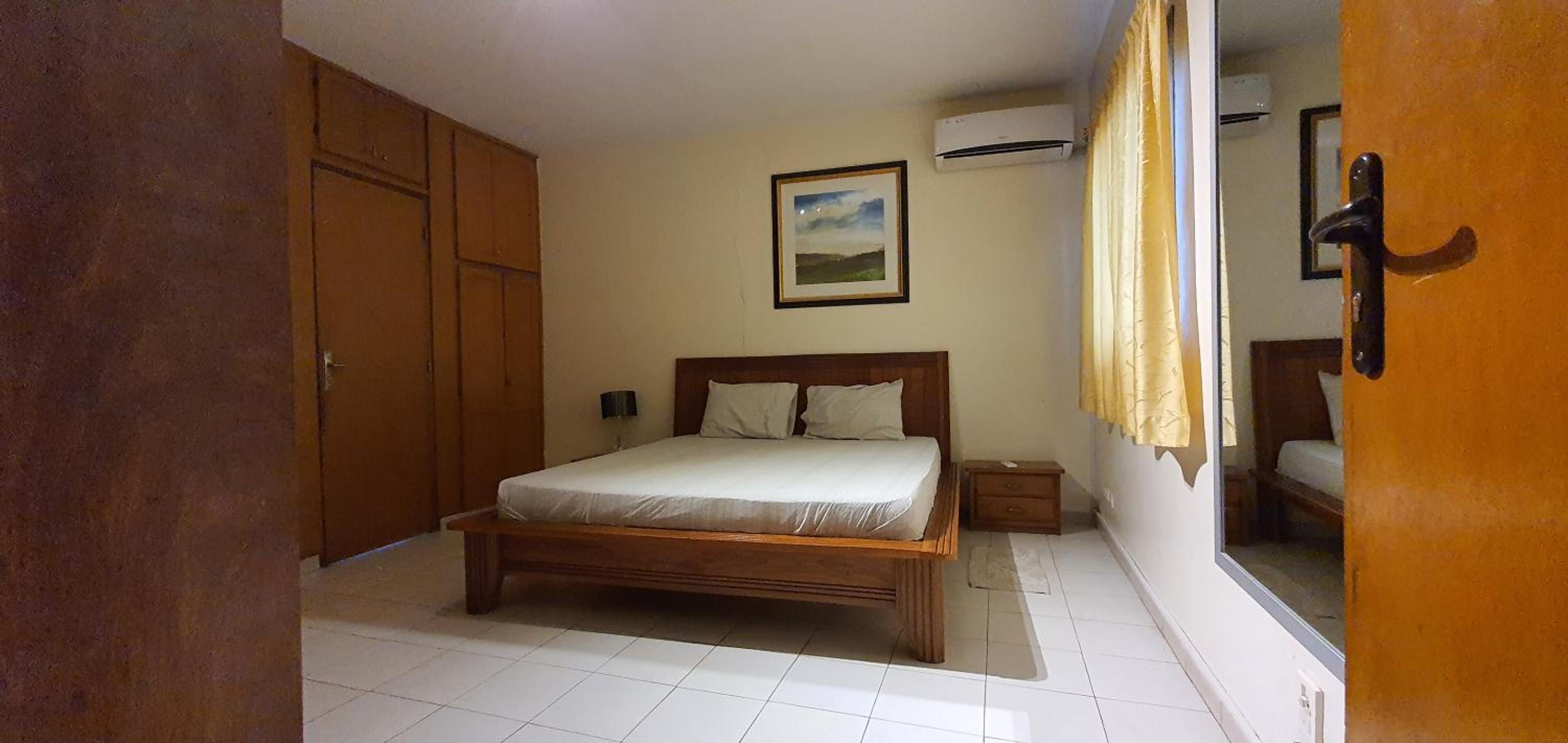 RESIDENCE ADSL Studio Canal Plus view 5
