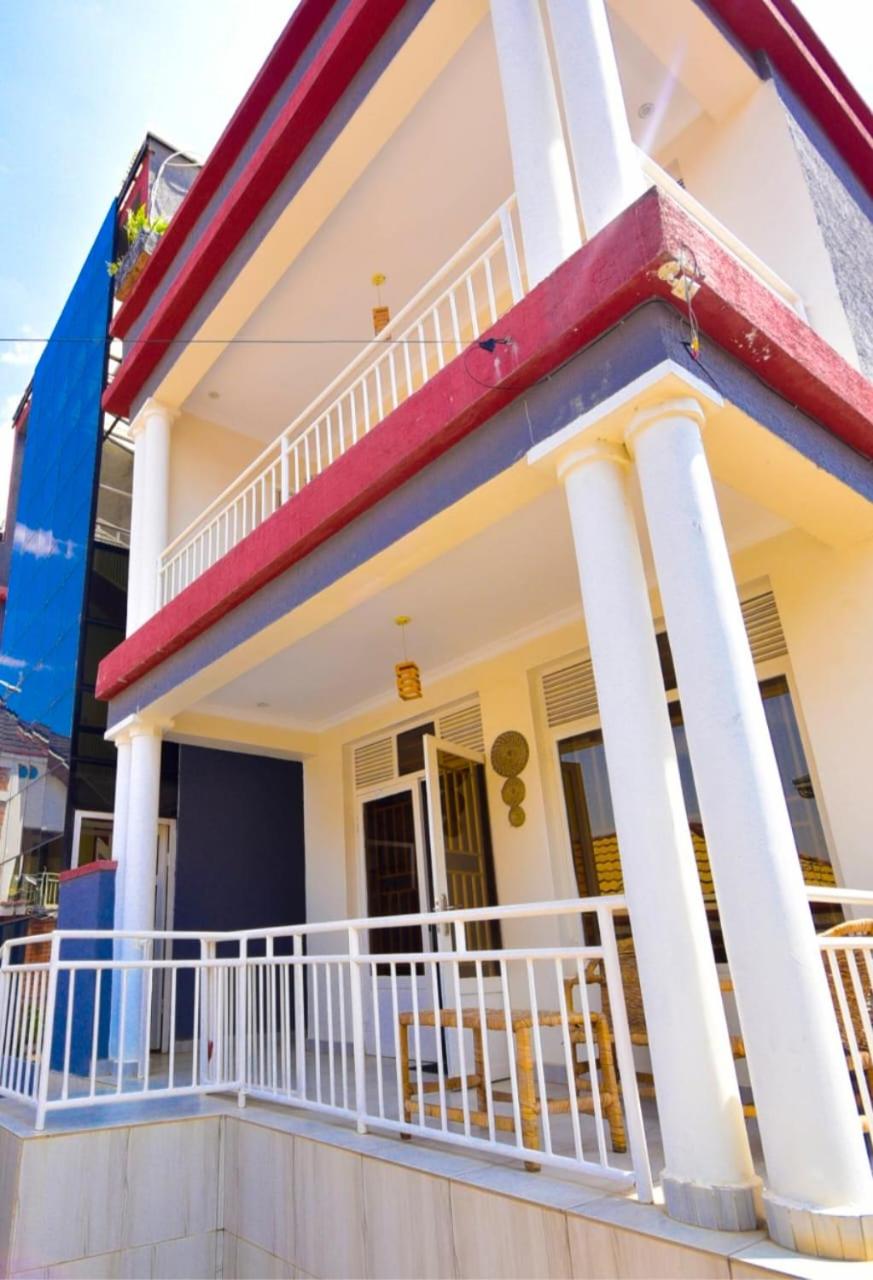 NYARuTARAMA APARTMENT