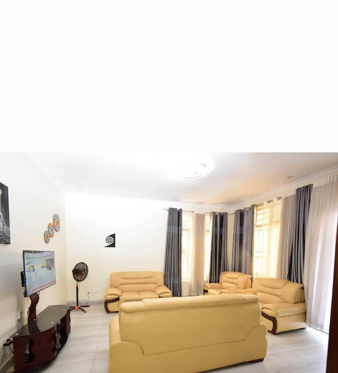 NYARuTARAMA APARTMENT