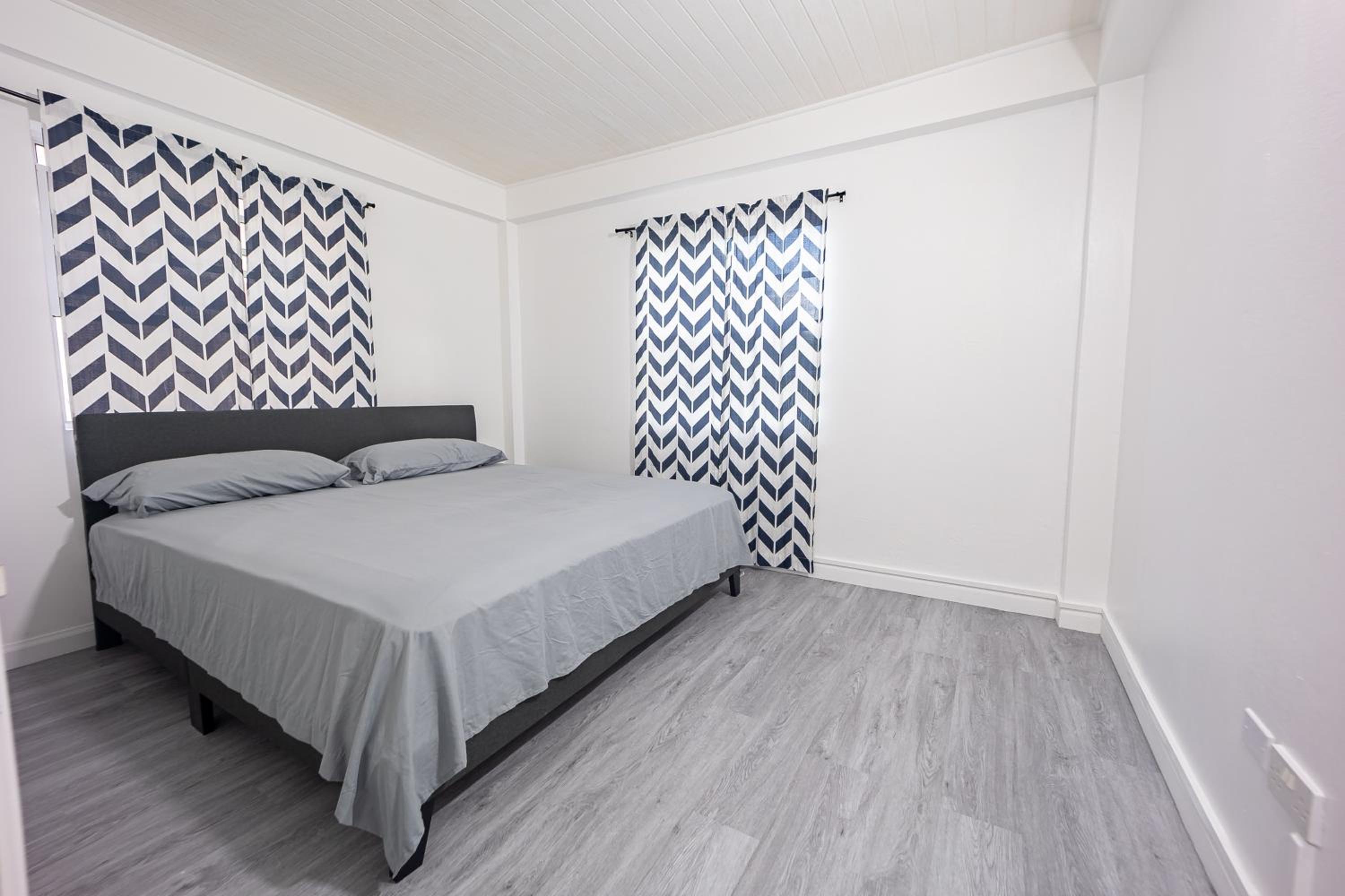 Amiah's Residence - Spacious two bedroom apartment in St George view 5