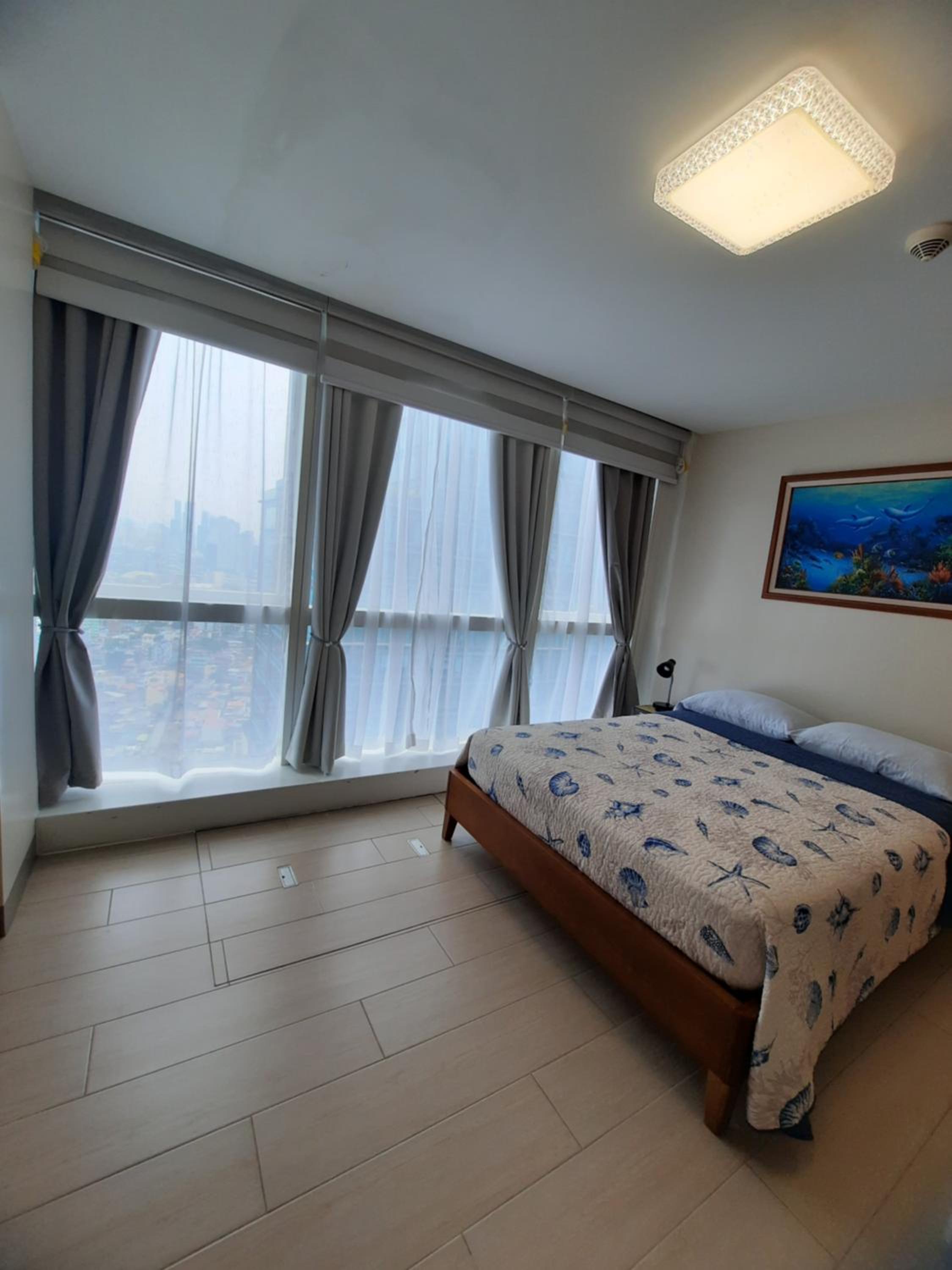 Bonifacio global city one uptown residence-2 Bedroom view 4