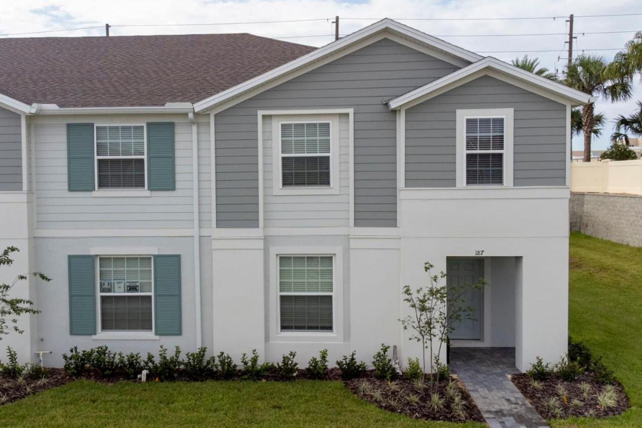 5BD Stunning Themed rooms with Pool and BBQ near Disney view 5
