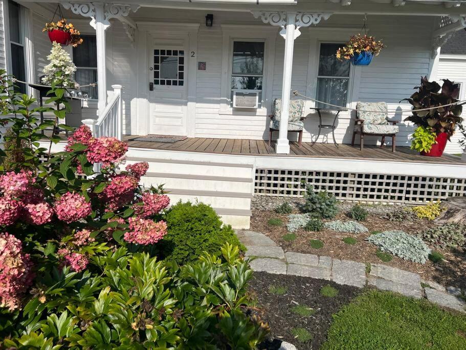 Discover Downeast Maine-Classic Comfortable Apt 2 view 5