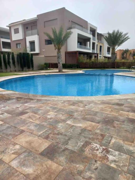 appartement beau rivage pied dans leau view 5