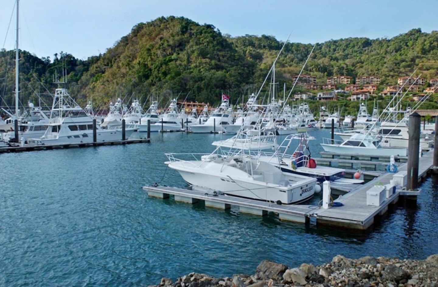 Condo in Herradura with 3 BR, 2 baths for 6 guests