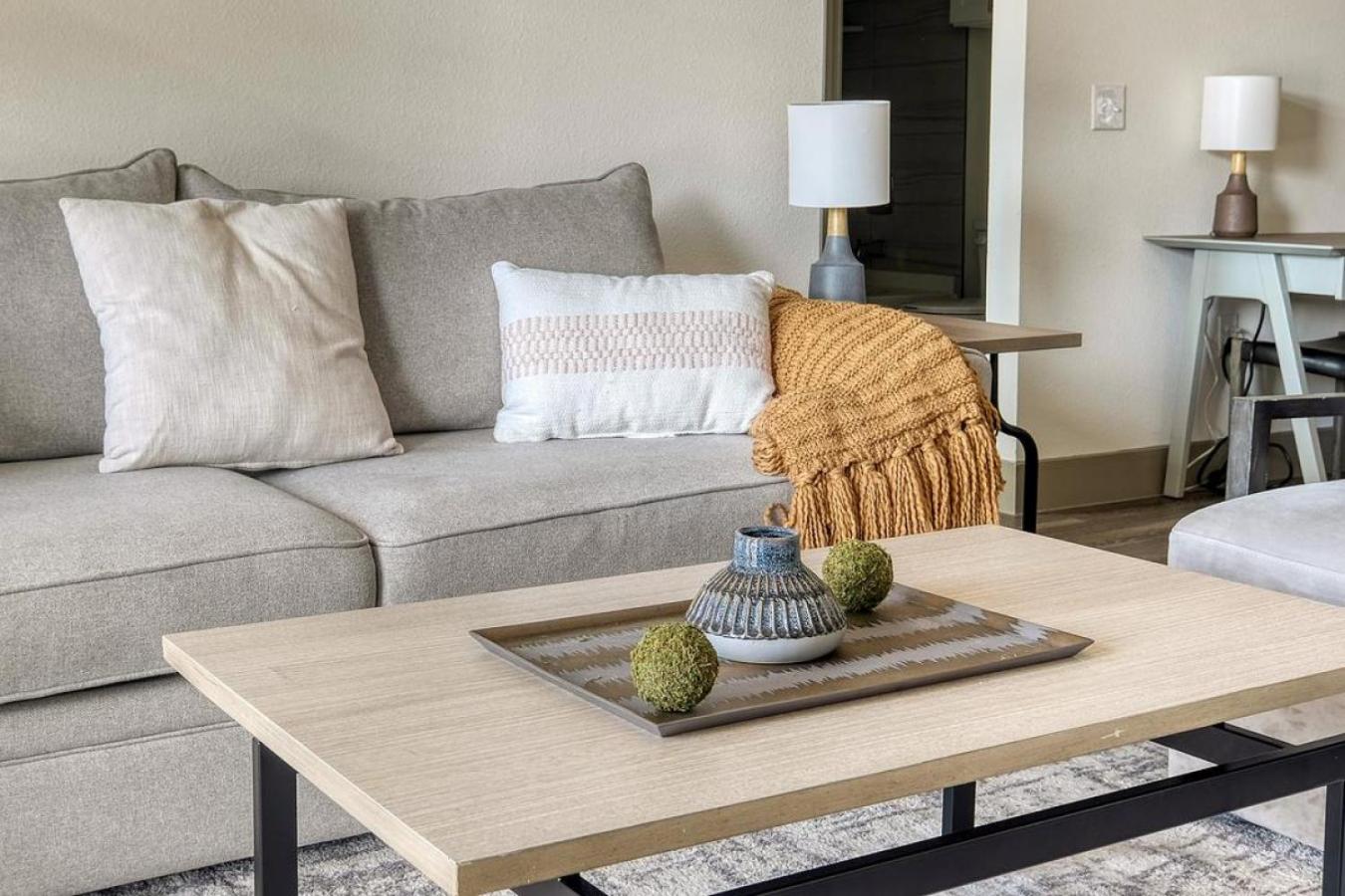 Landing at Enclave at Woodland Lakes - 2 Bedrooms in The Woodlands view 3