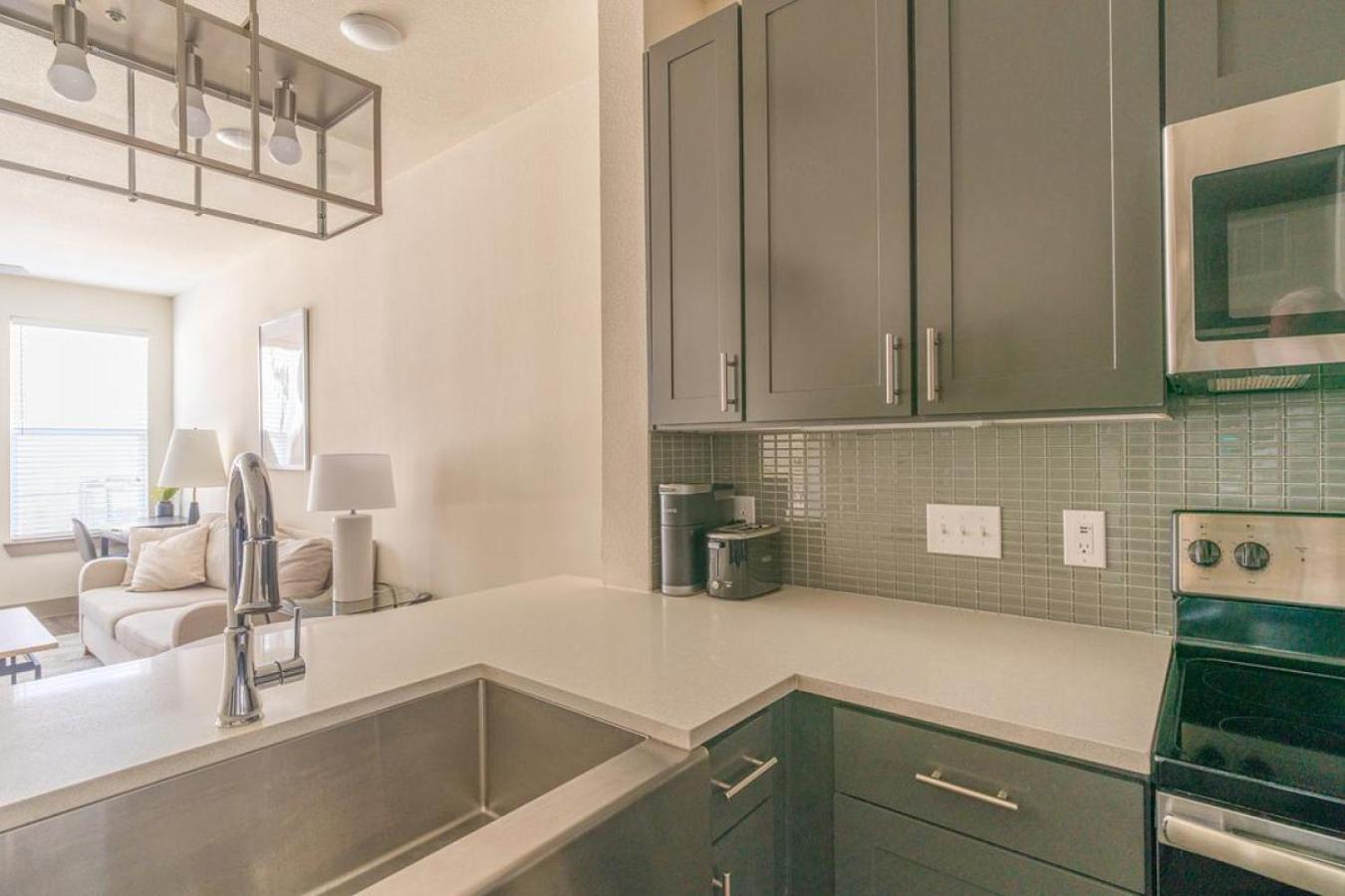 Landing at Enclave at Woodland Lakes - 1 Bedroom in The Woodlands view 5