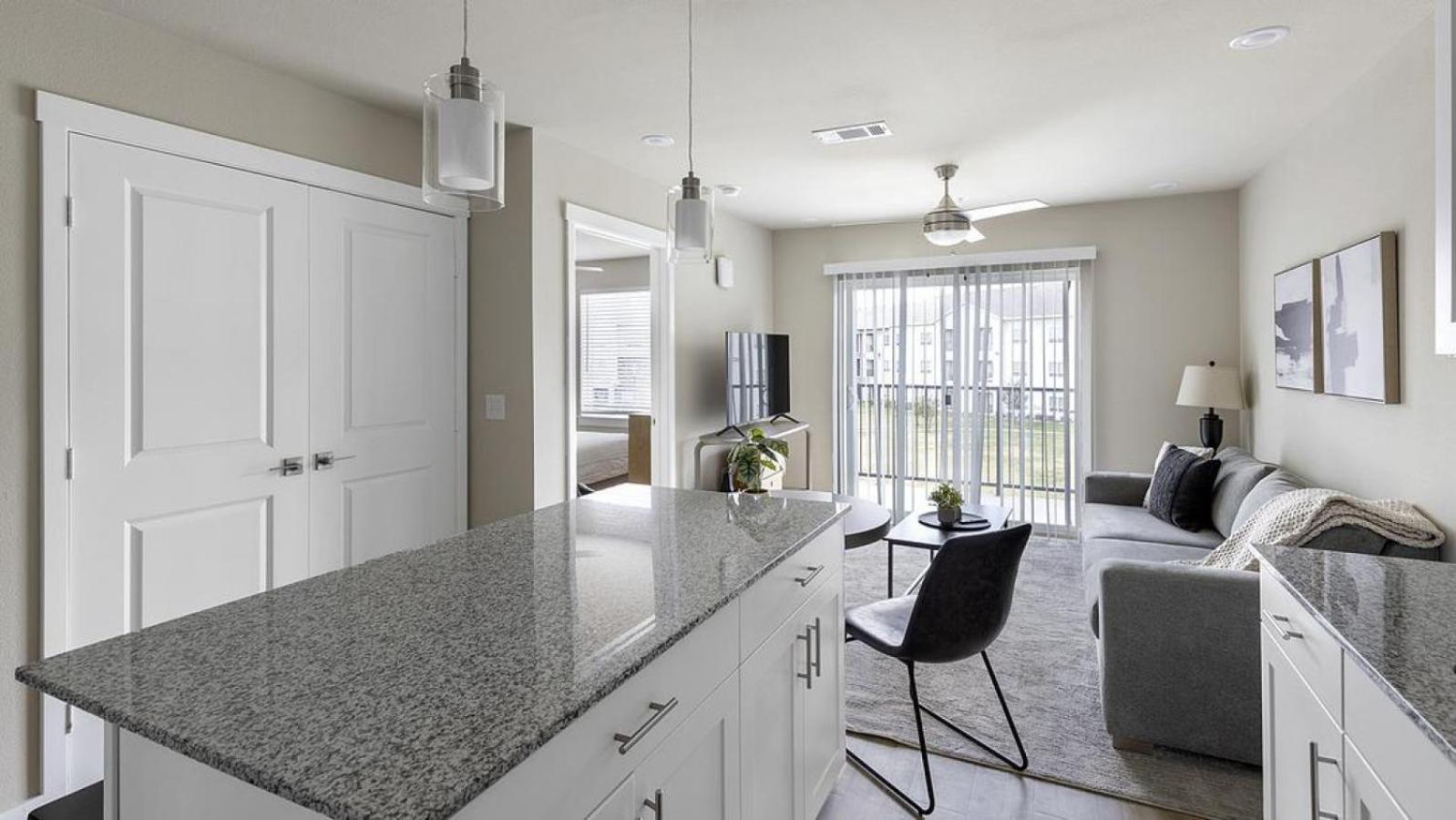 Landing at Camden Crossing - 1 Bedroom in Fort Worth view 4