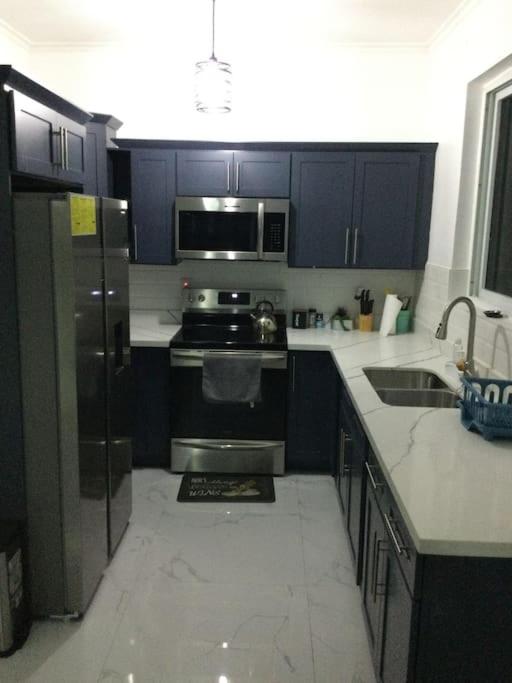 Paddington terrace 1br Apt view 2
