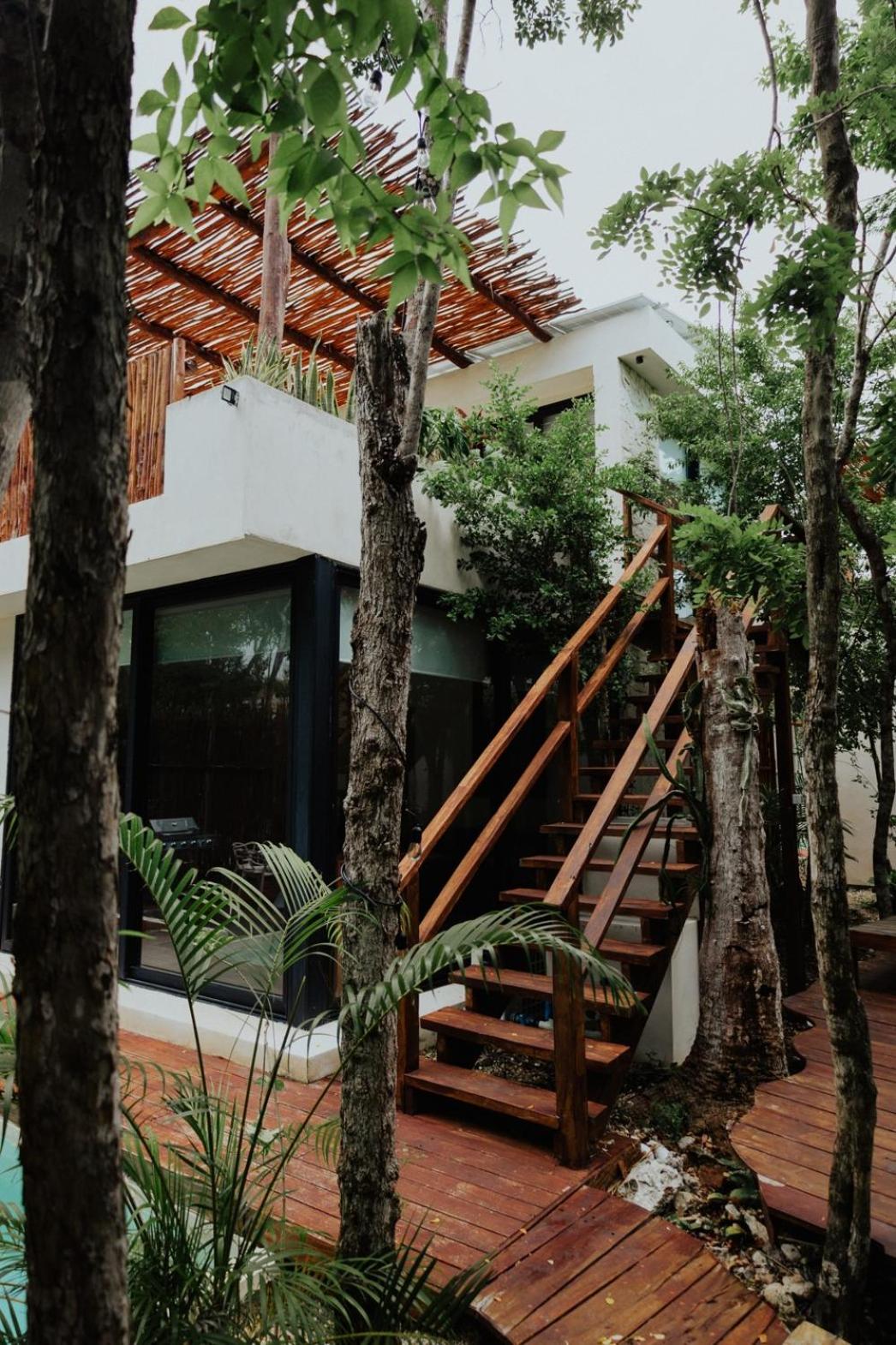 Hotel The Village K´AAX - Image 1