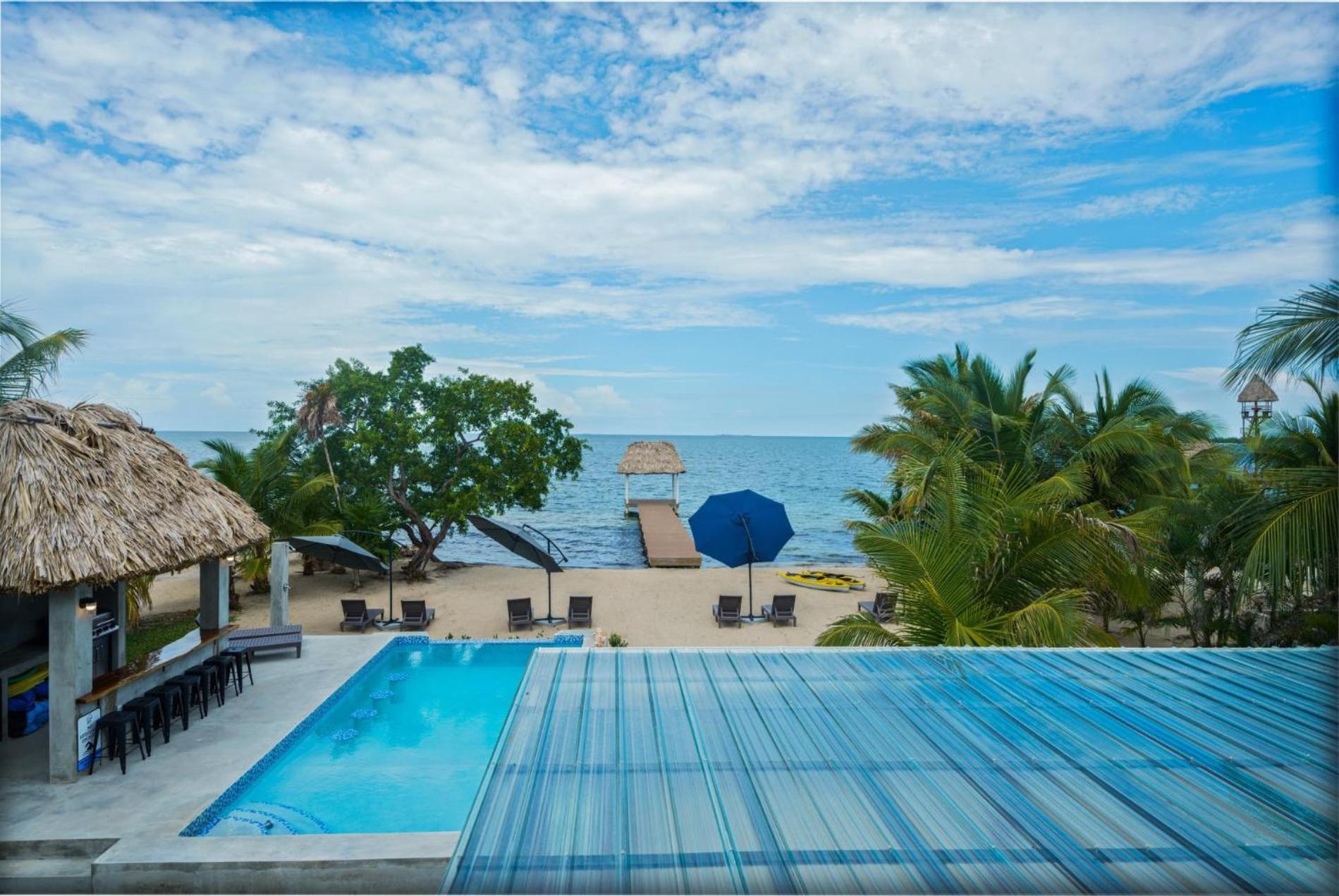 Conmigo Villas - 6 Bedroom Beachfront w Pool