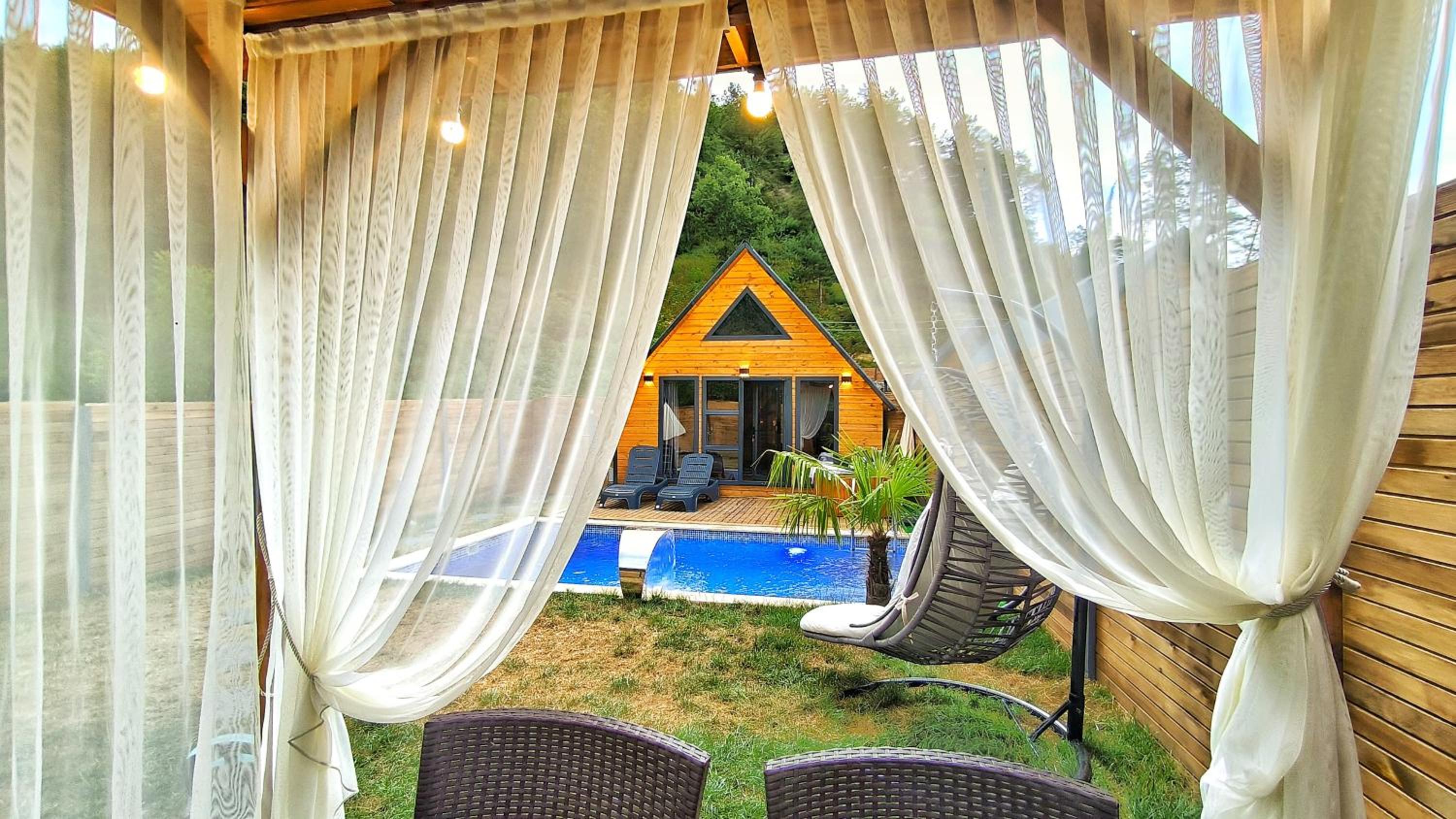 Ravine Bungalow