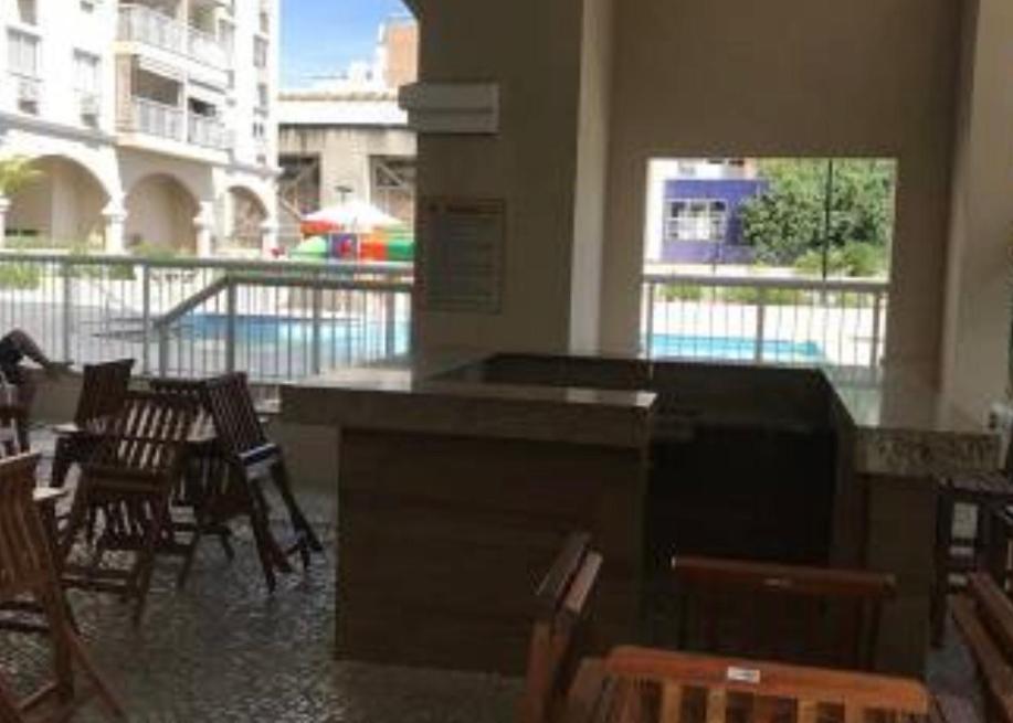 Apto completo com infra e ótima localização no Recreio dos Bandeirantes