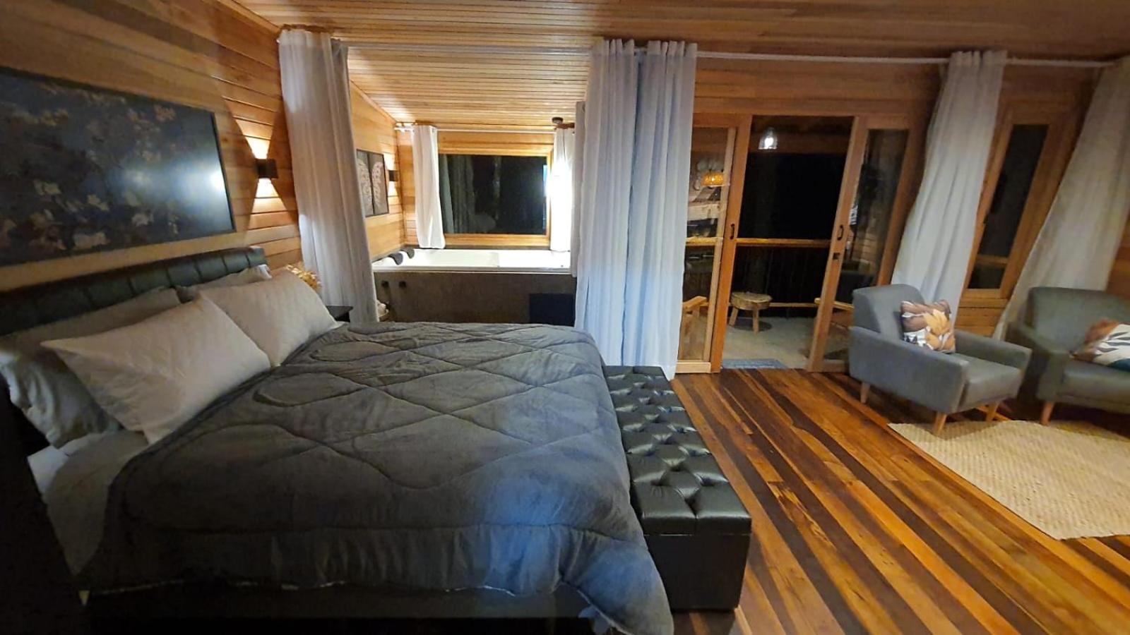 Quinta do Vale - Cabana com Hidromassagem e Lareira